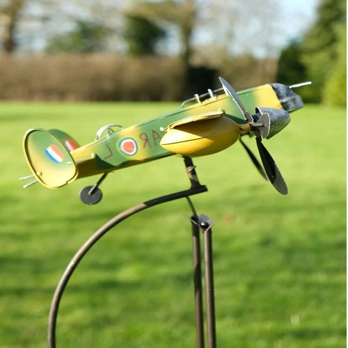 Lancaster Bomber Rocking Garden Stake – Metal Garden Ornament
