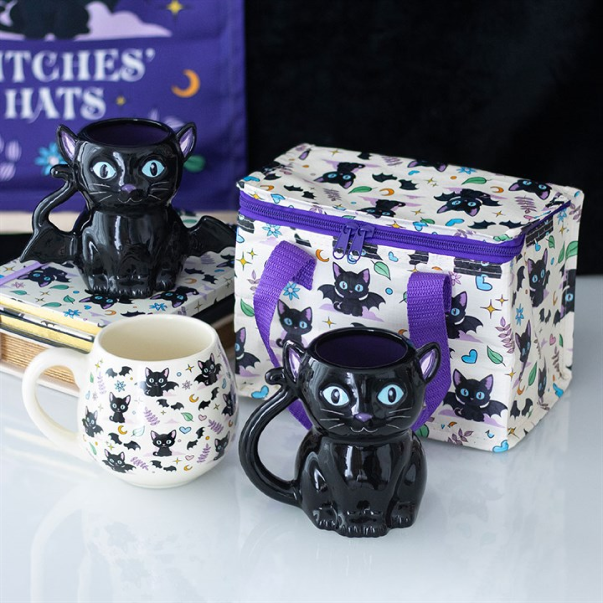 Black Cat Mug with Bat Wings – Spooky Ceramic 500ml Cup