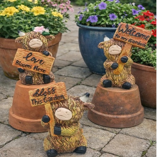 Highland Cow Garden Ornaments Set