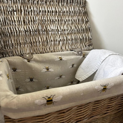 Grey Wicker Medium Lidded Laundry Basket with Bumblebee Liner
