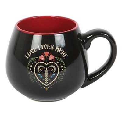 Love Lives Here Mug 500ml – Black Ceramic Folk Heart Coffee Cup