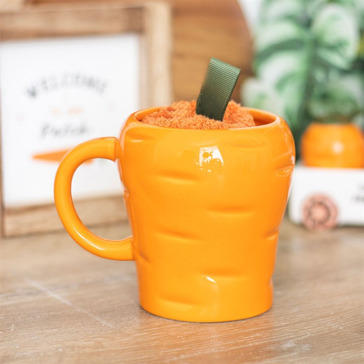 Carrot Mug & Socks Gift Set – Funny Gardener Present 400ml