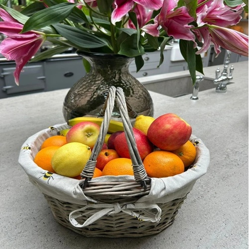 Grey Wicker Shopper Basket with Bumblebee Liner – Fold-Flat Handles