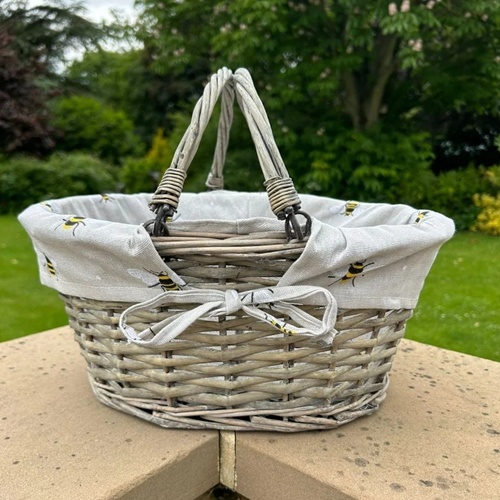 Grey Wicker Shopper Basket with Bumblebee Liner – Fold-Flat Handles