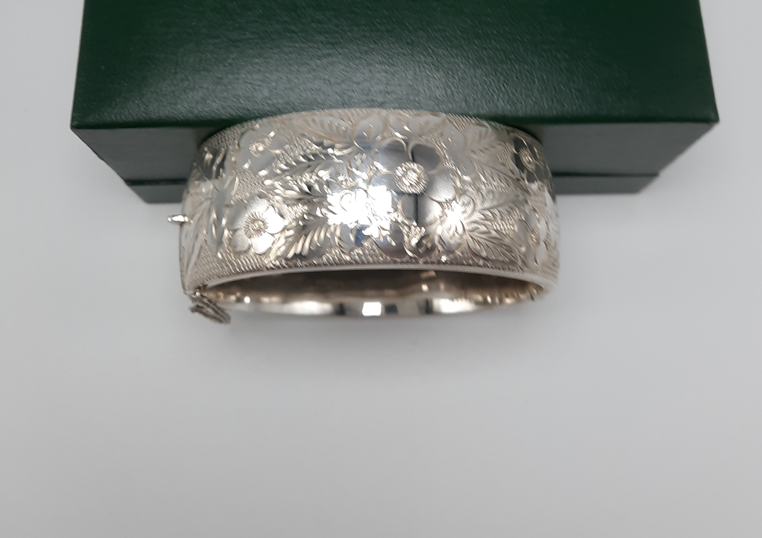 Vintage Sterling Silver Wide Floral Engraved Bangle - Boxed