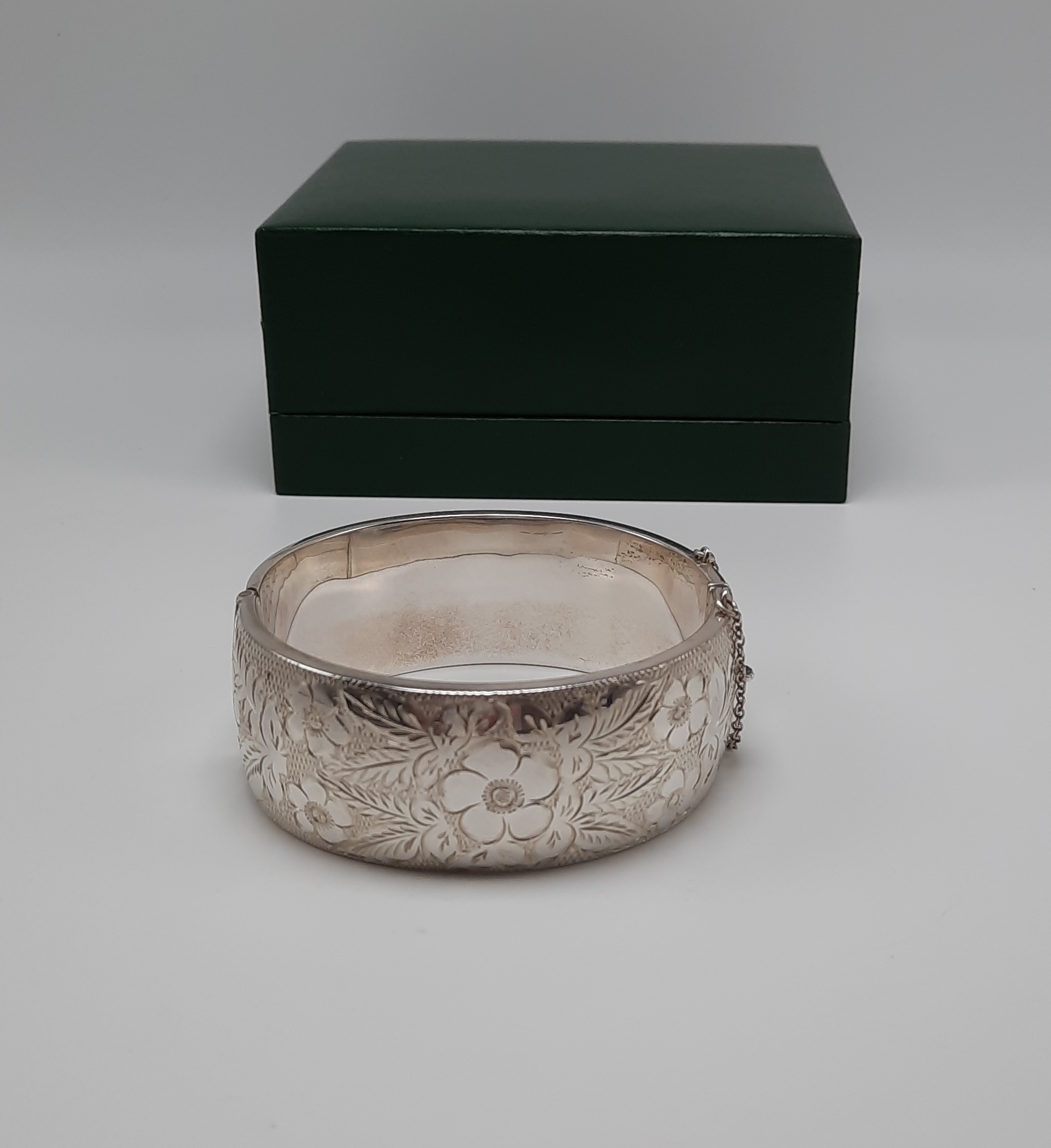 Vintage Sterling Silver Wide Floral Engraved Bangle - Boxed
