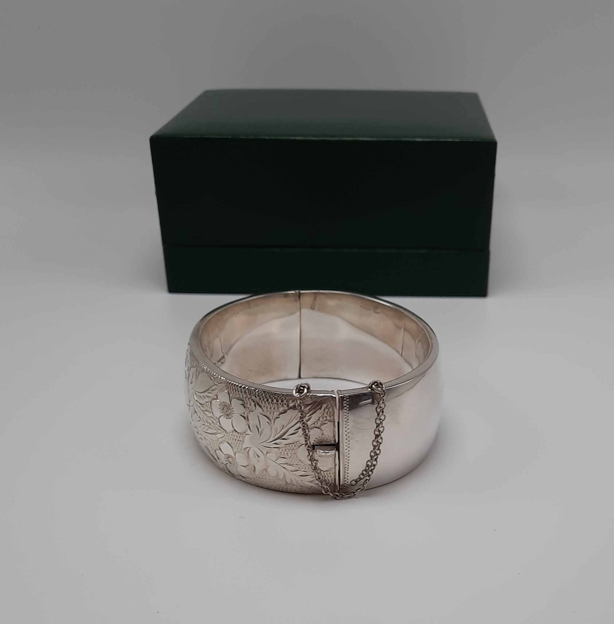 Vintage Sterling Silver Wide Floral Engraved Bangle - Boxed