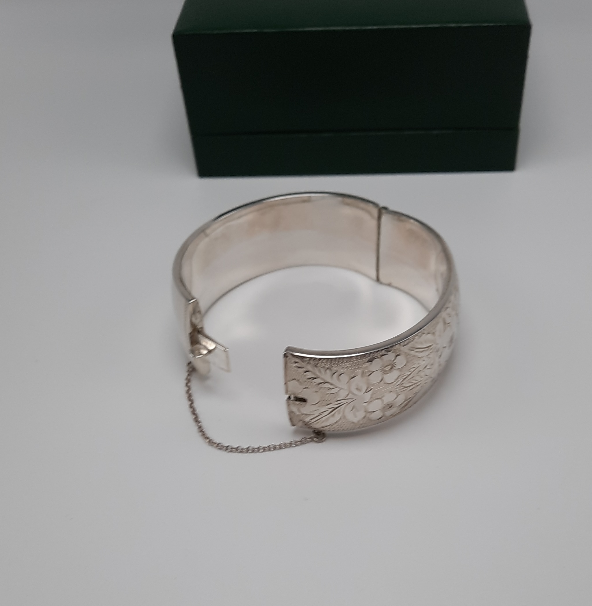 Vintage Sterling Silver Wide Floral Engraved Bangle - Boxed