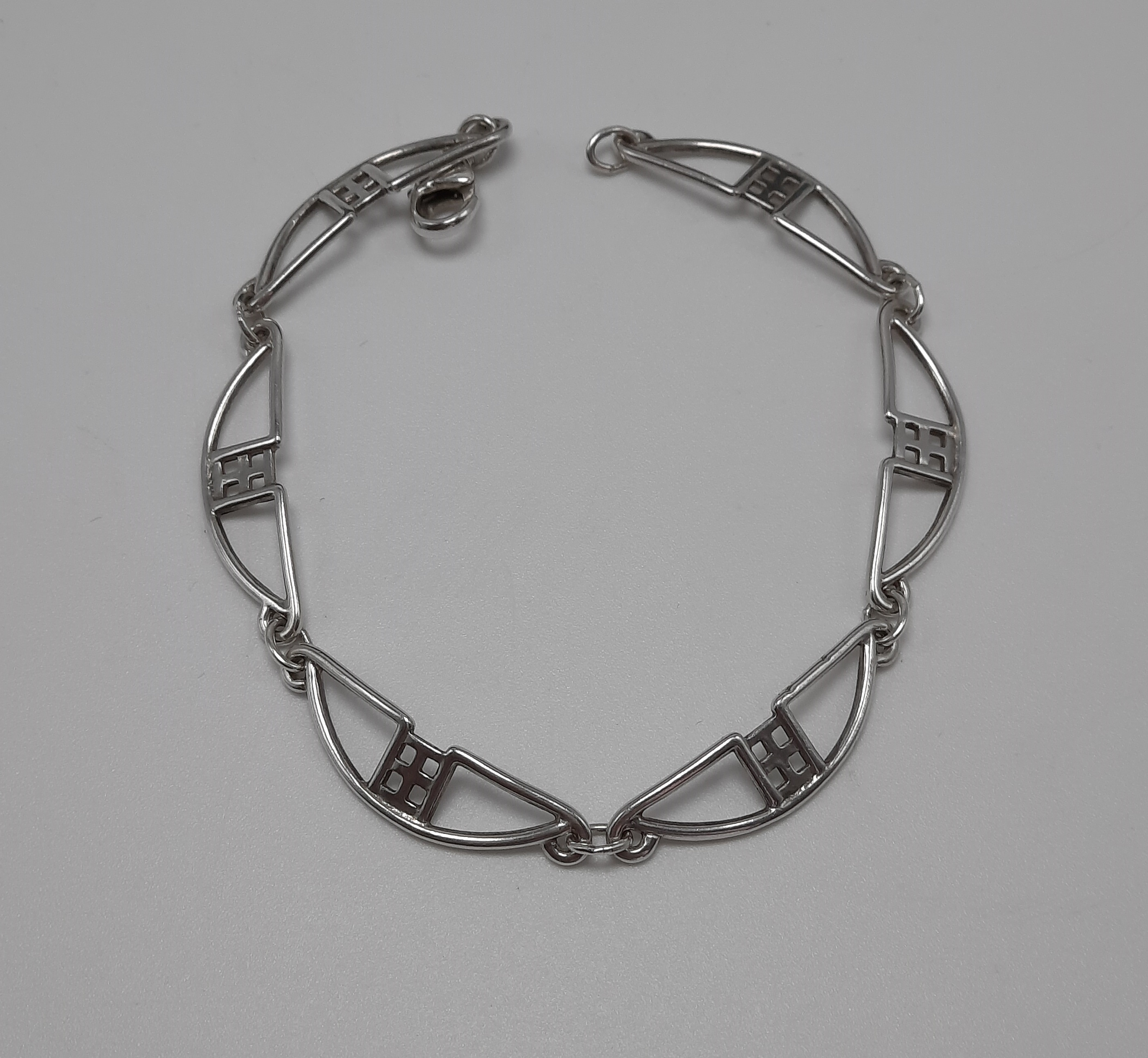 Sterling Silver Bracelet in Rennie Mackintosh Style by Carrick