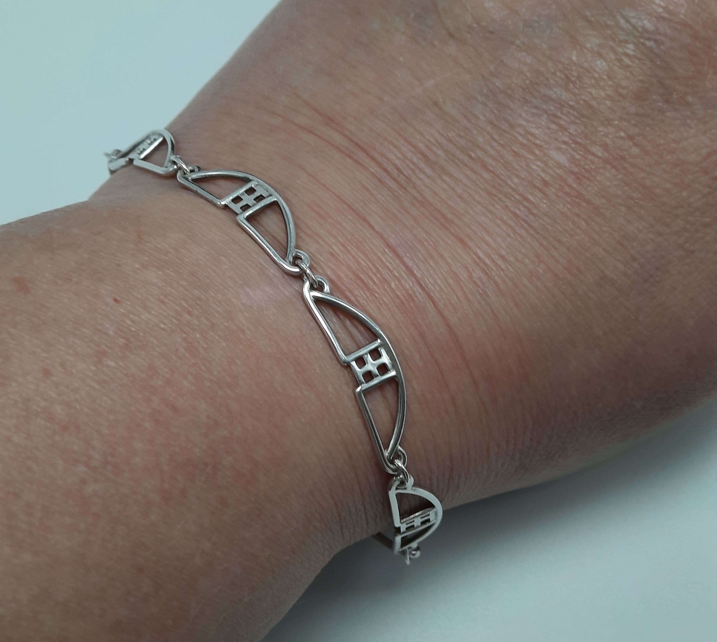 Sterling Silver Bracelet in Rennie Mackintosh Style by Carrick