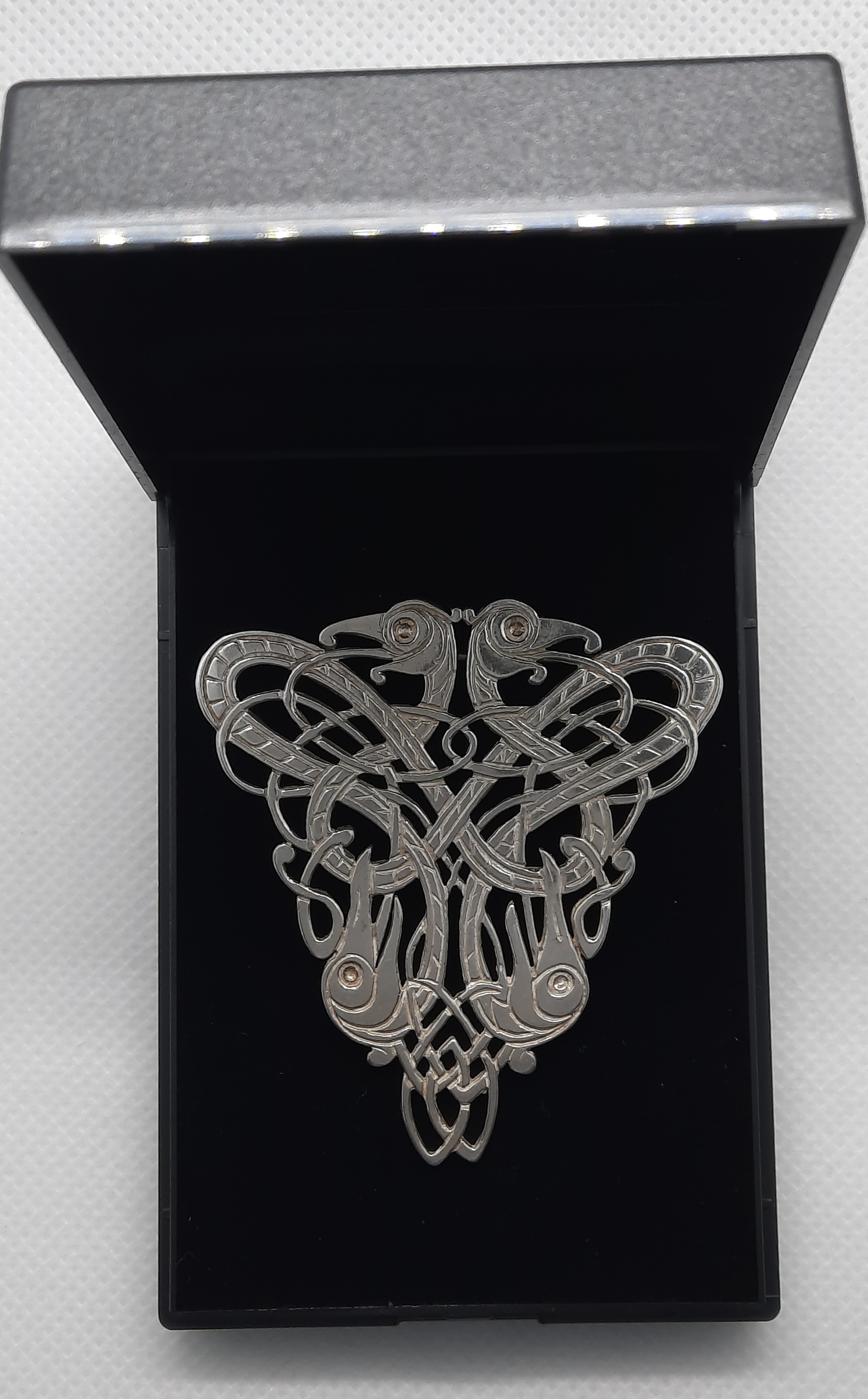 Tain Silver Tri-Dragon Large Brooch in Sterling Silver - Hallmarked