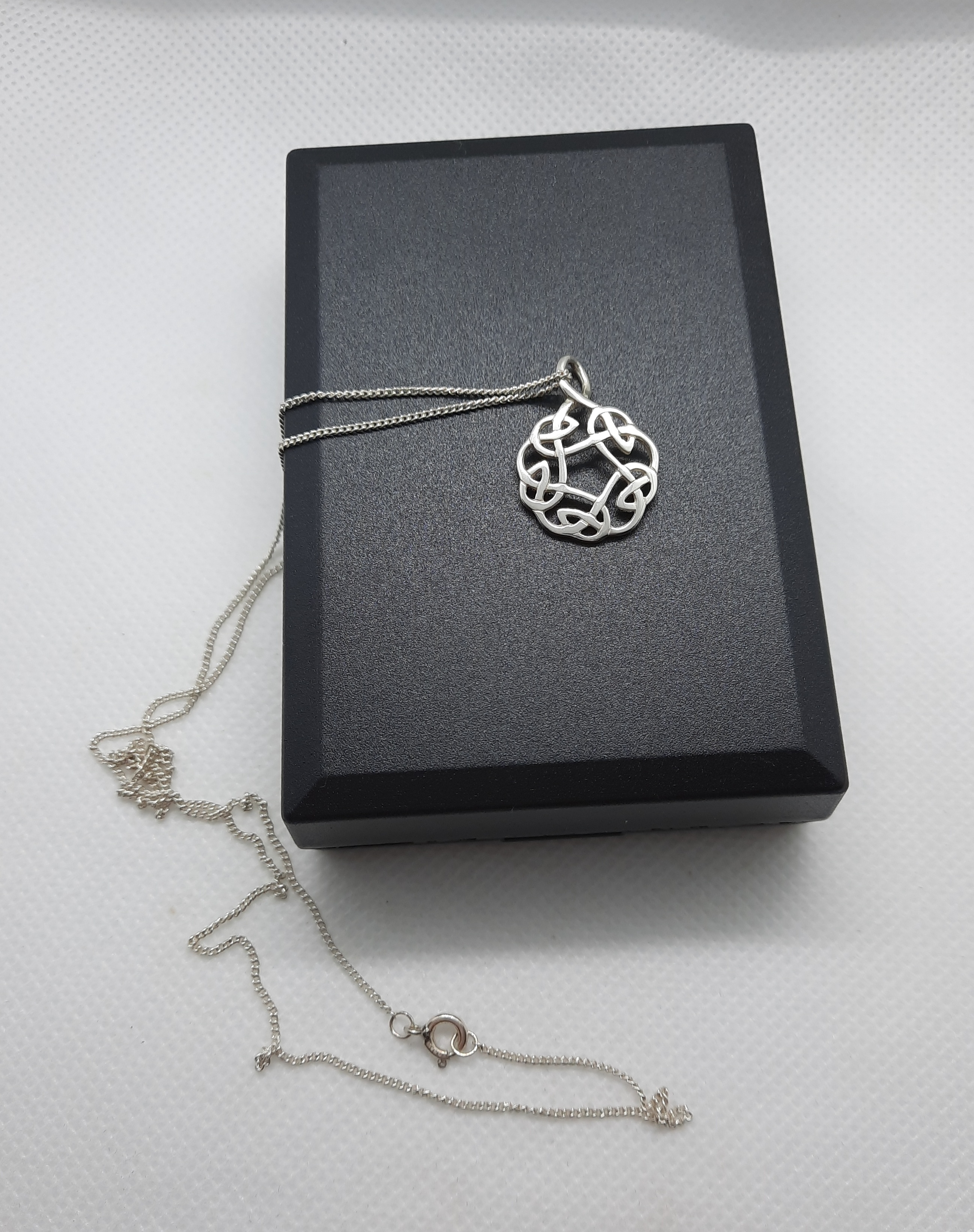 Sterling Silver ORTAK Celtic Knot Pendant and Brooch Set