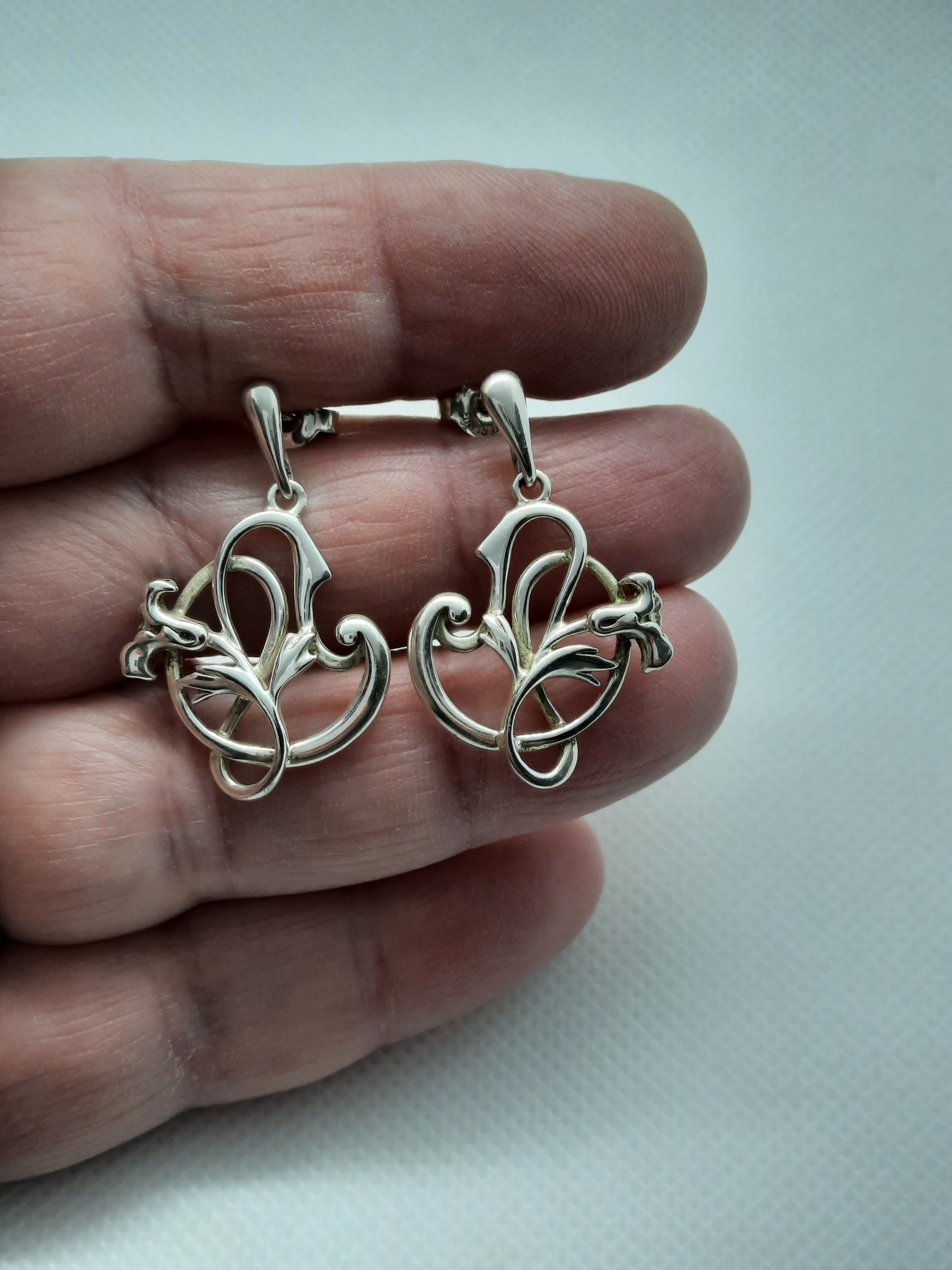 Pair of Sterling Silver Vintage Laura Ashley Earrings - Hallmarked 1973