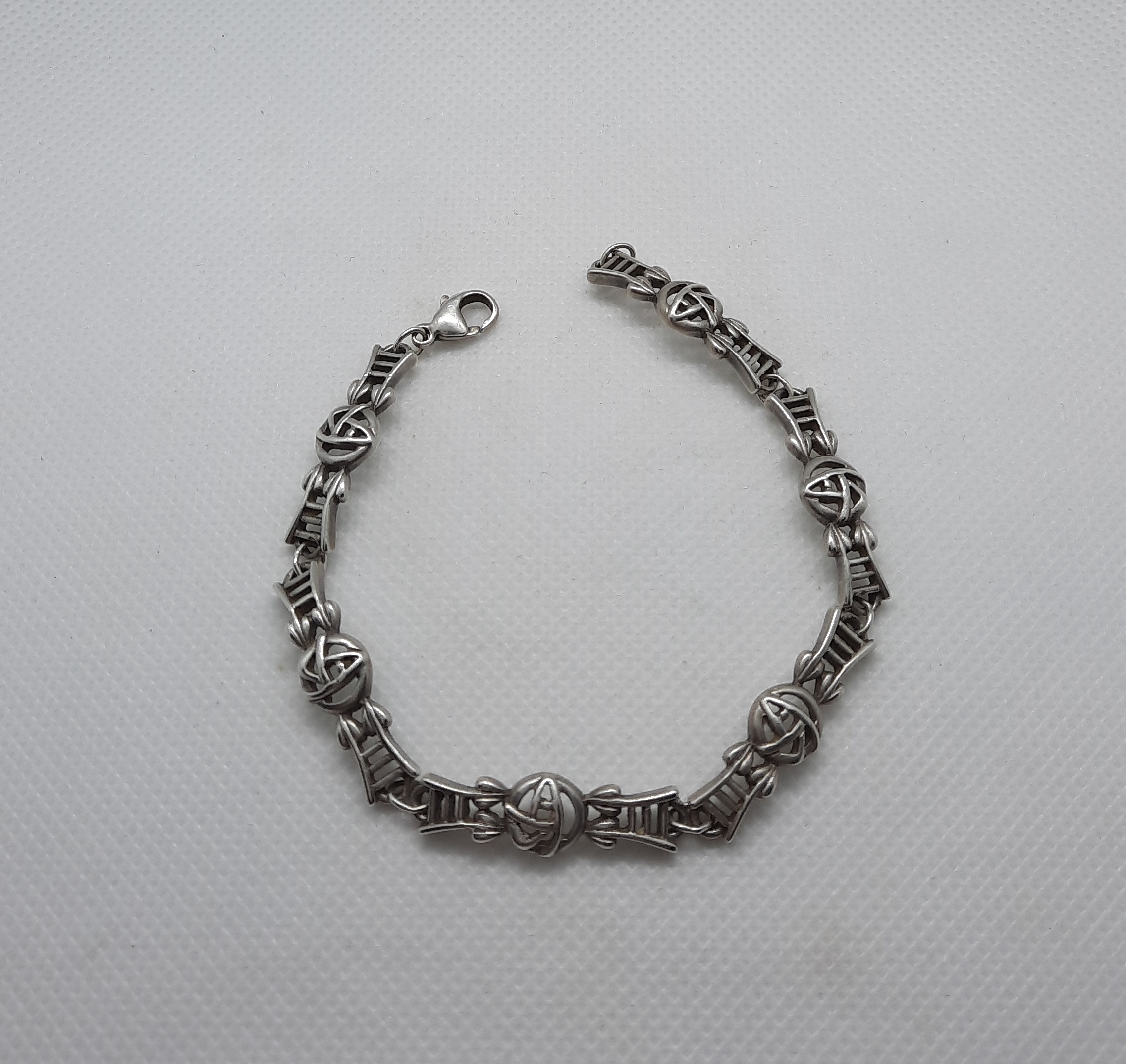 Sterling Silver Rennie Mackintosh Glasgow Rose Design Bracelet