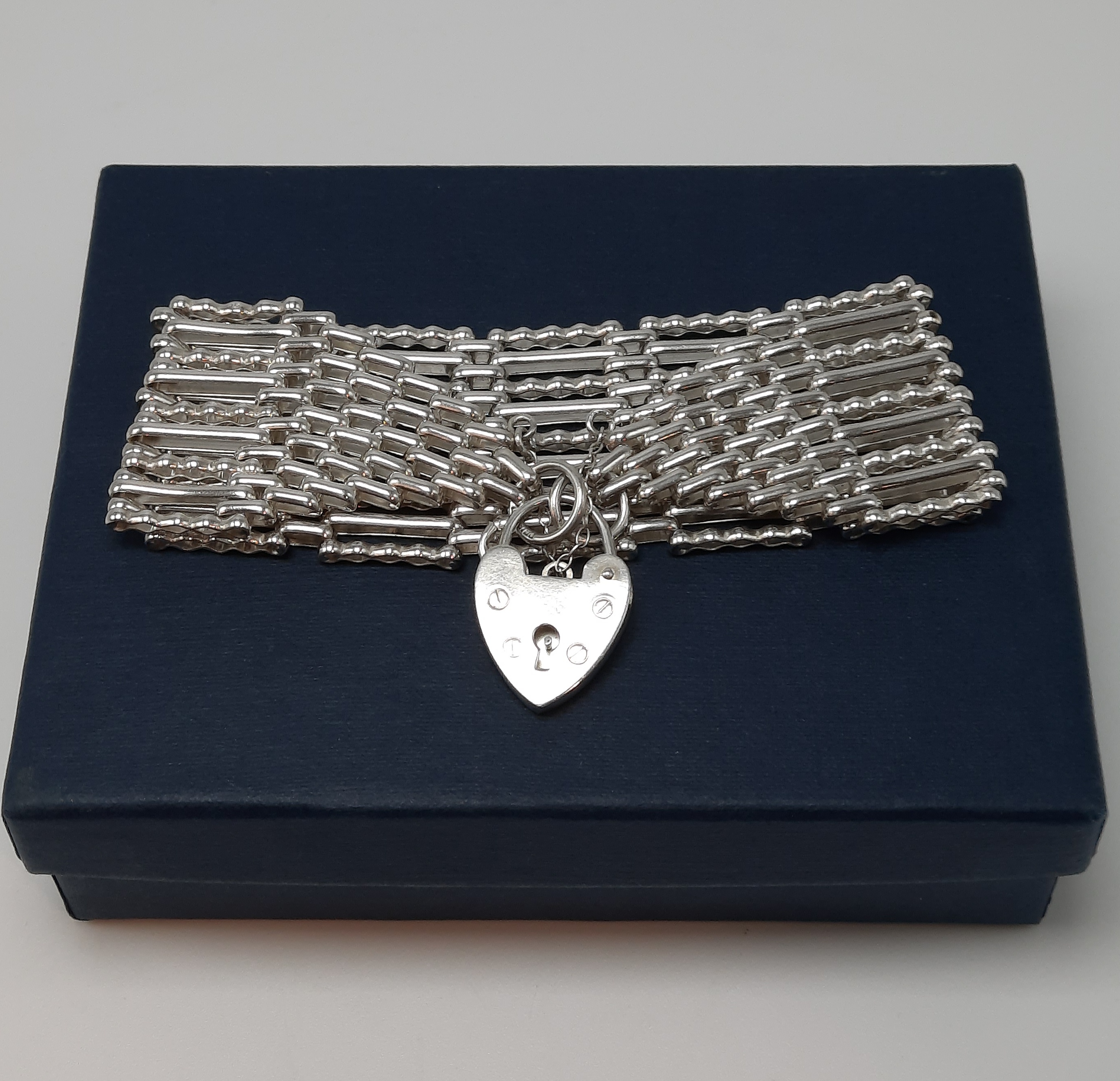 Sterling Silver 9 Bar Gate Bracelet - Hallmarked 1975