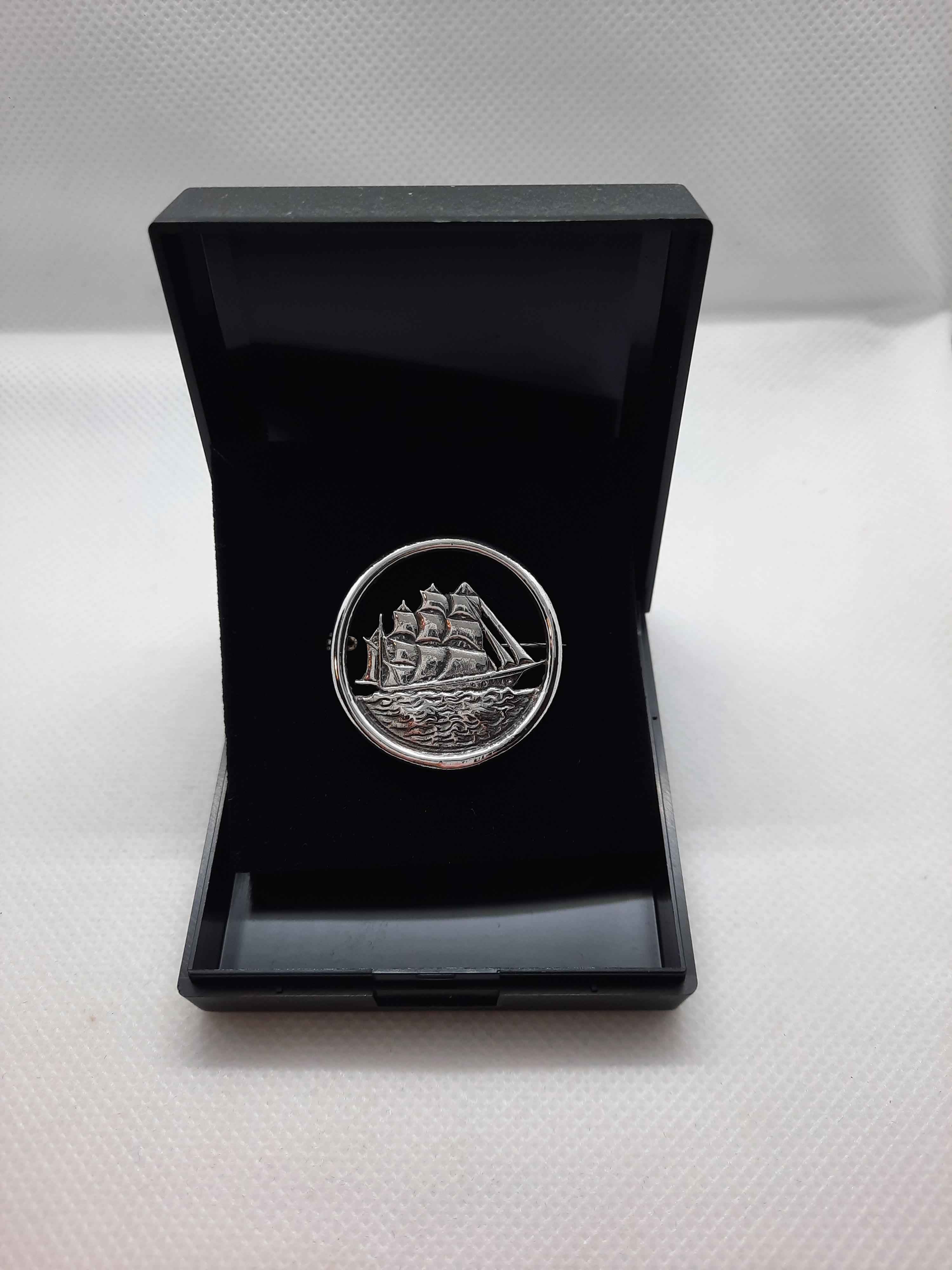 Vintage Sterling Silver Clipper Boat Brooch