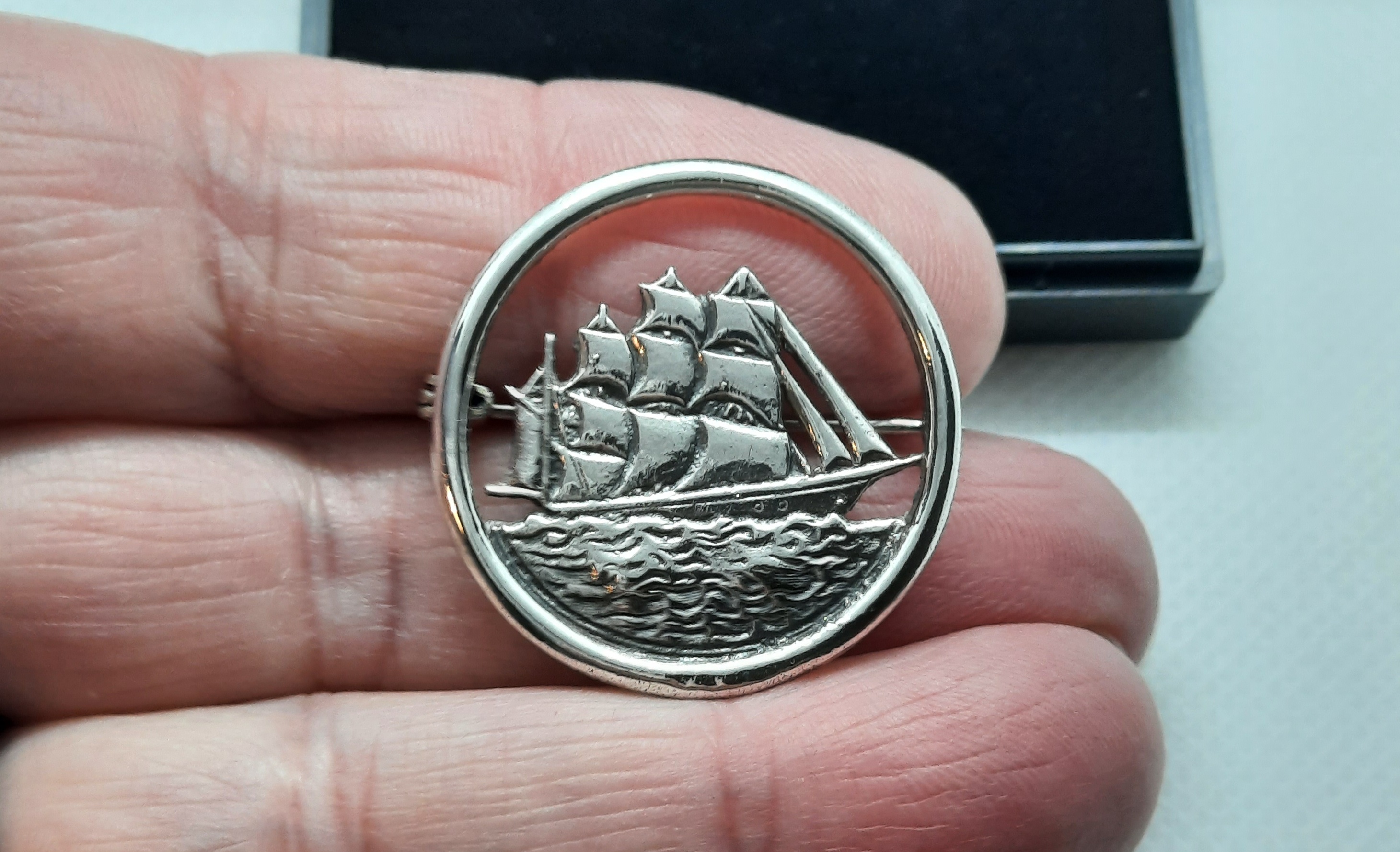 Vintage Sterling Silver Clipper Boat Brooch