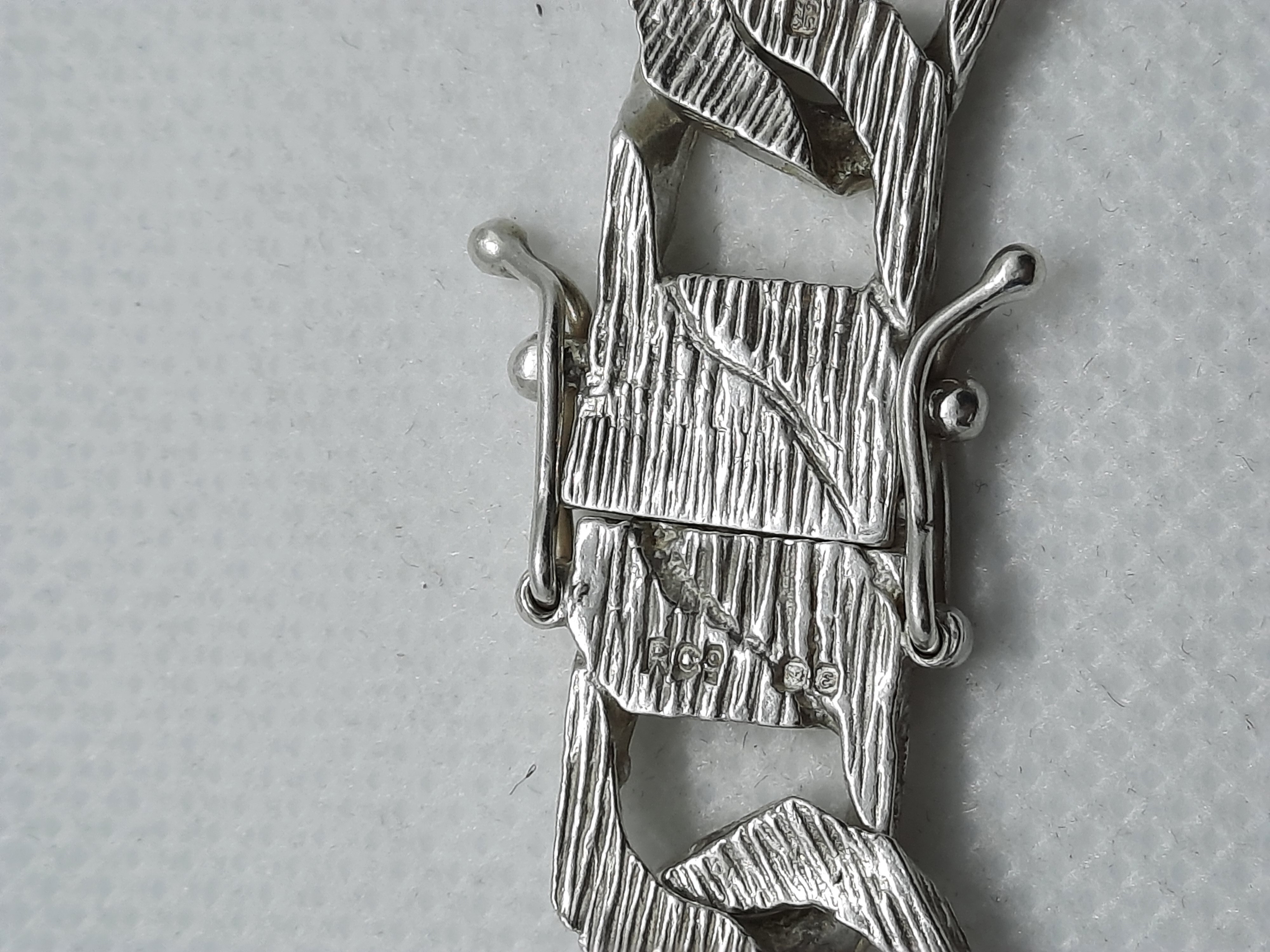 Gent's Hallmarked Sterling Silver Bark Effect Bracelet