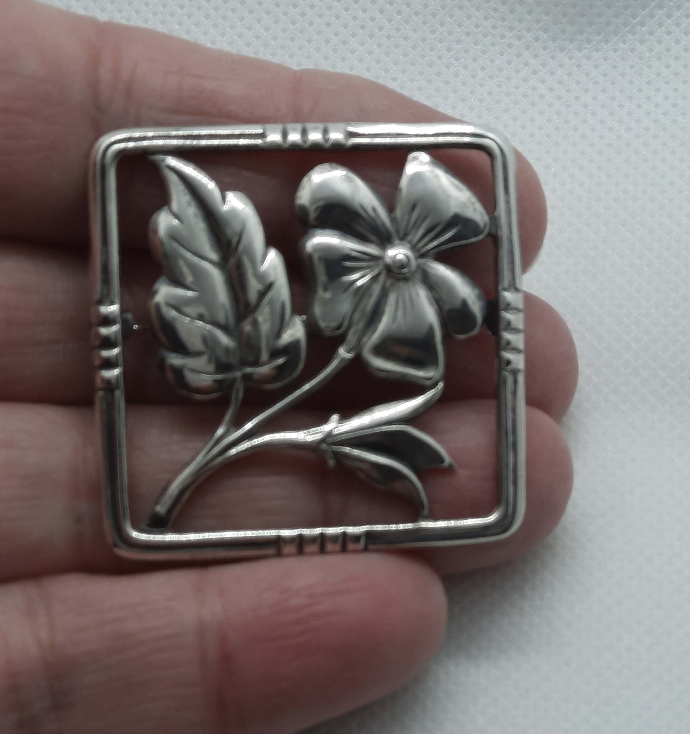 Sterling Silver Vintage Square Floral Brooch