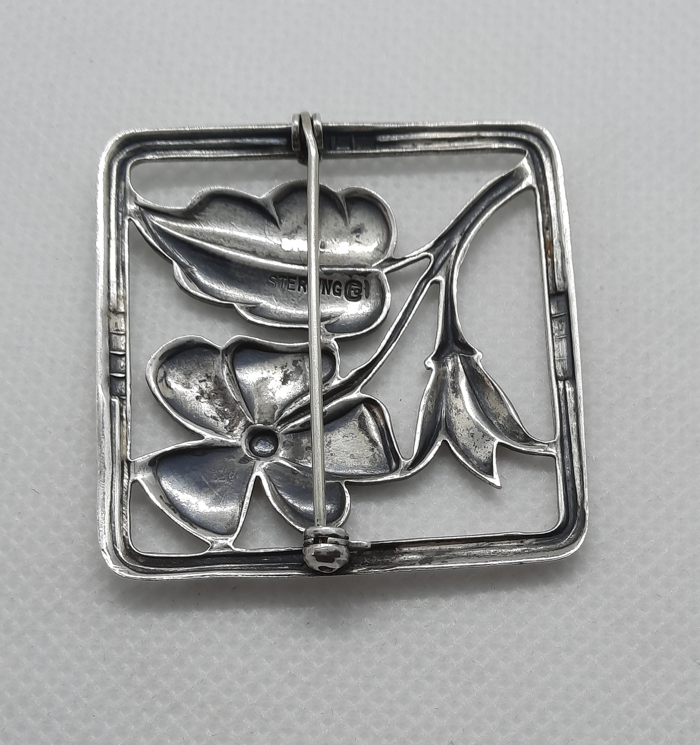 Sterling Silver Vintage Square Floral Brooch