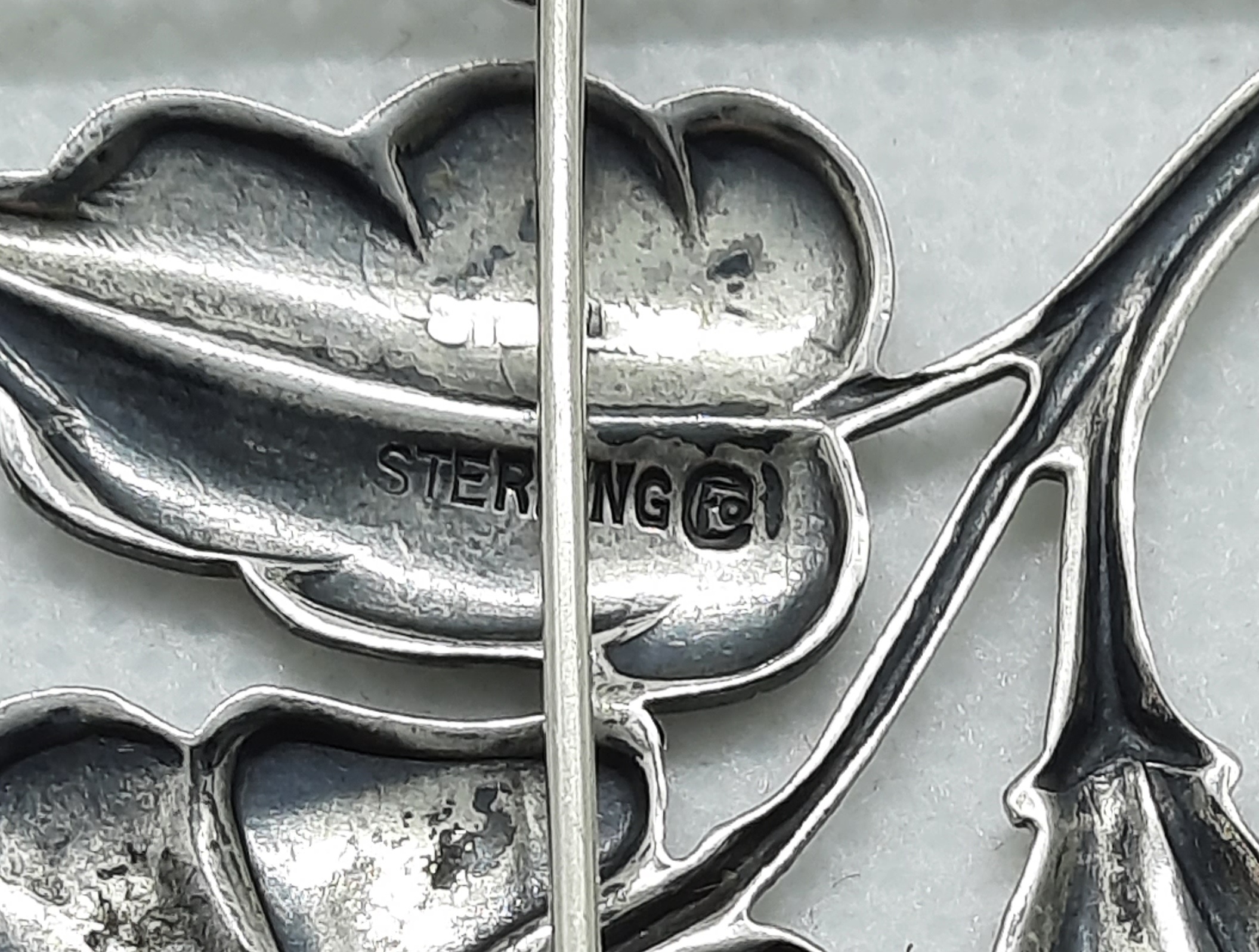 Sterling Silver Vintage Square Floral Brooch