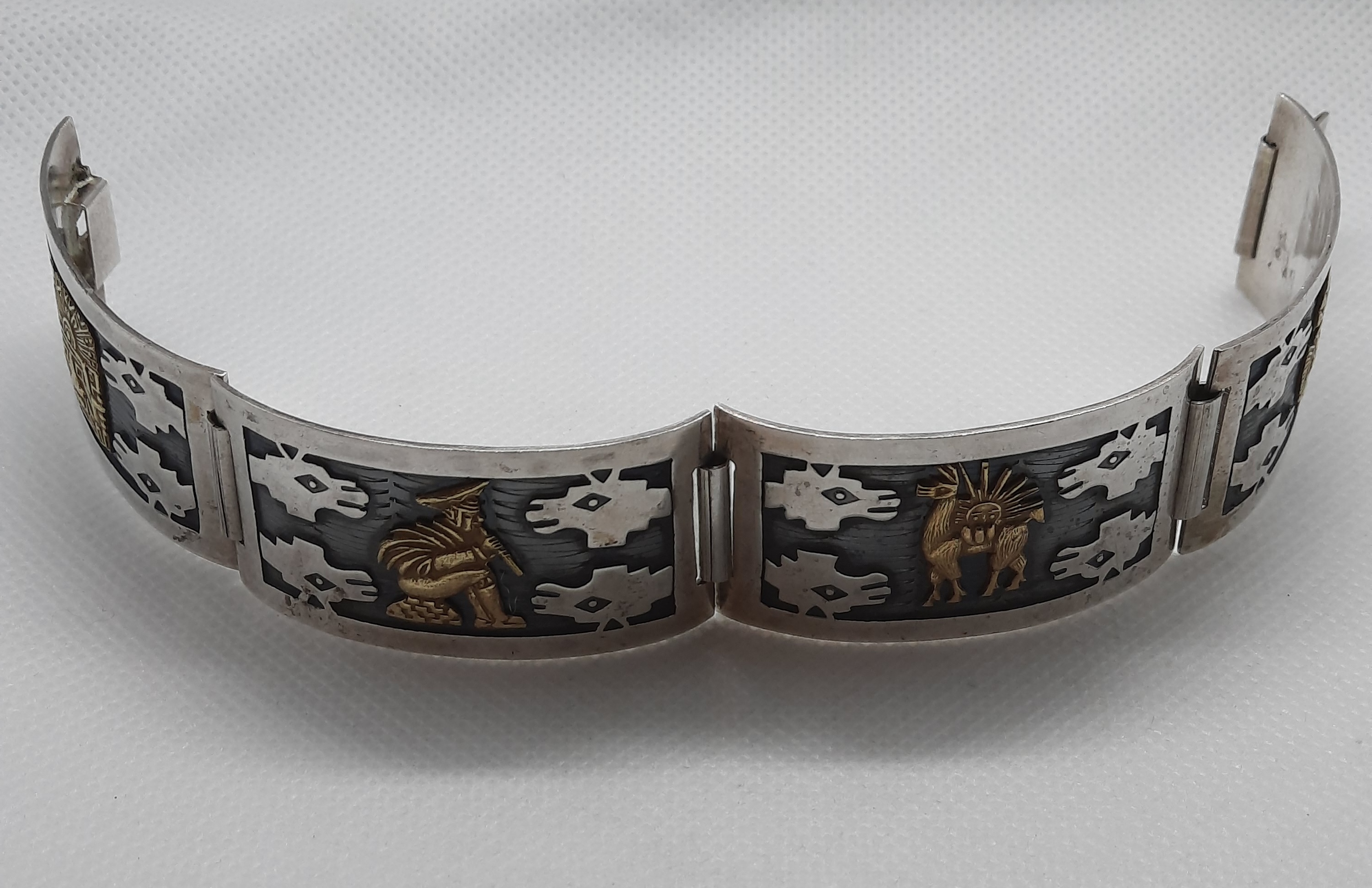 Peruvian Bracelet in Sterling Silver with 18k Gold Motifs