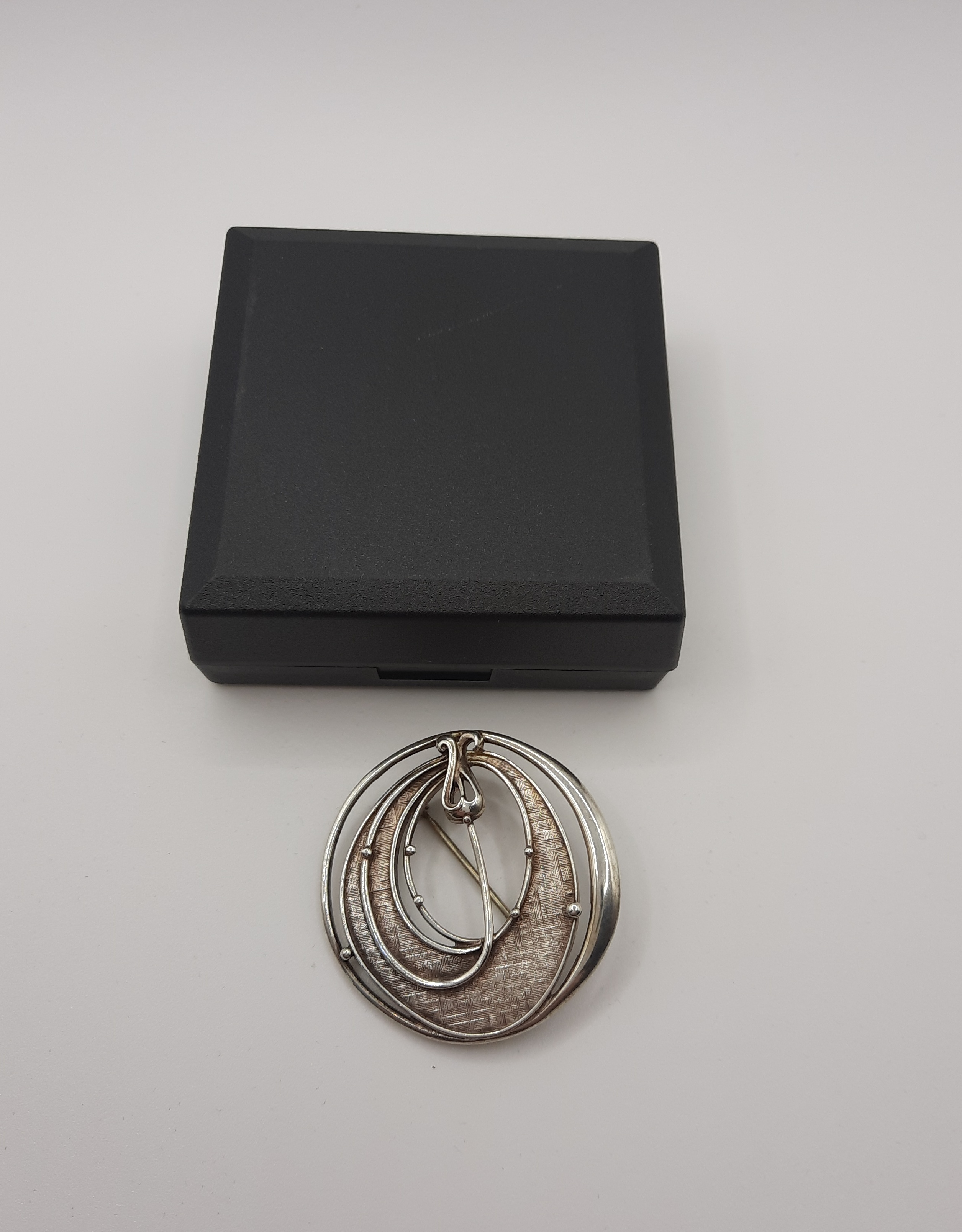Sterling Silver Ola Gorie 'May Queen' Brooch