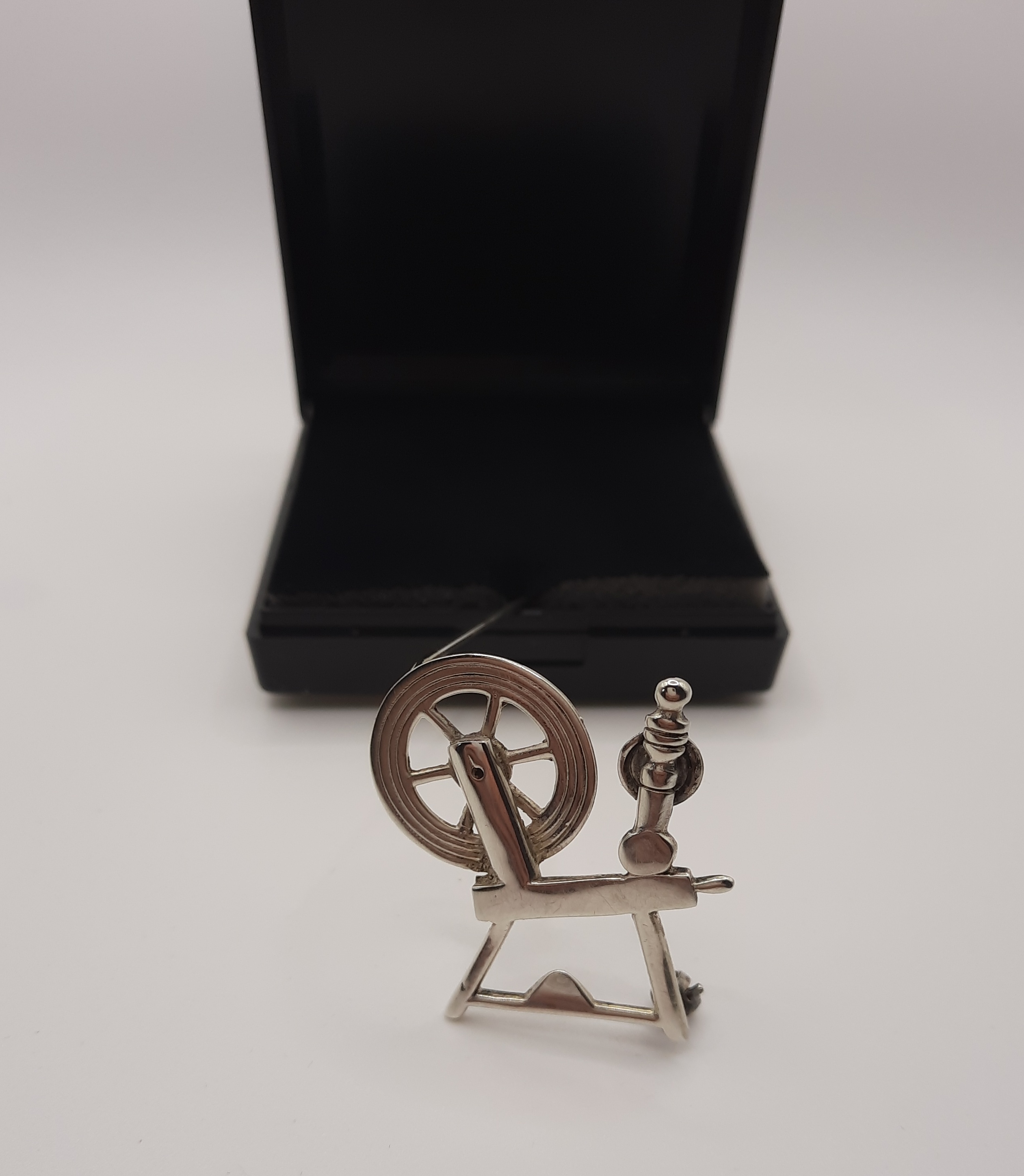 Vintage Sterling Silver Ola Gorie Spinning Wheel Brooch