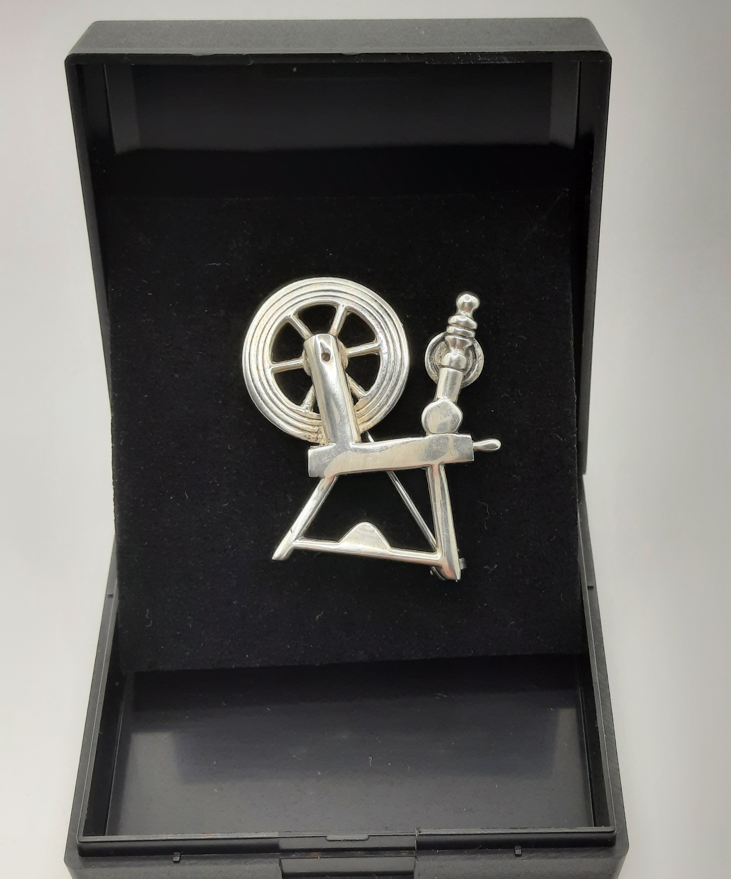 Vintage Sterling Silver Ola Gorie Spinning Wheel Brooch