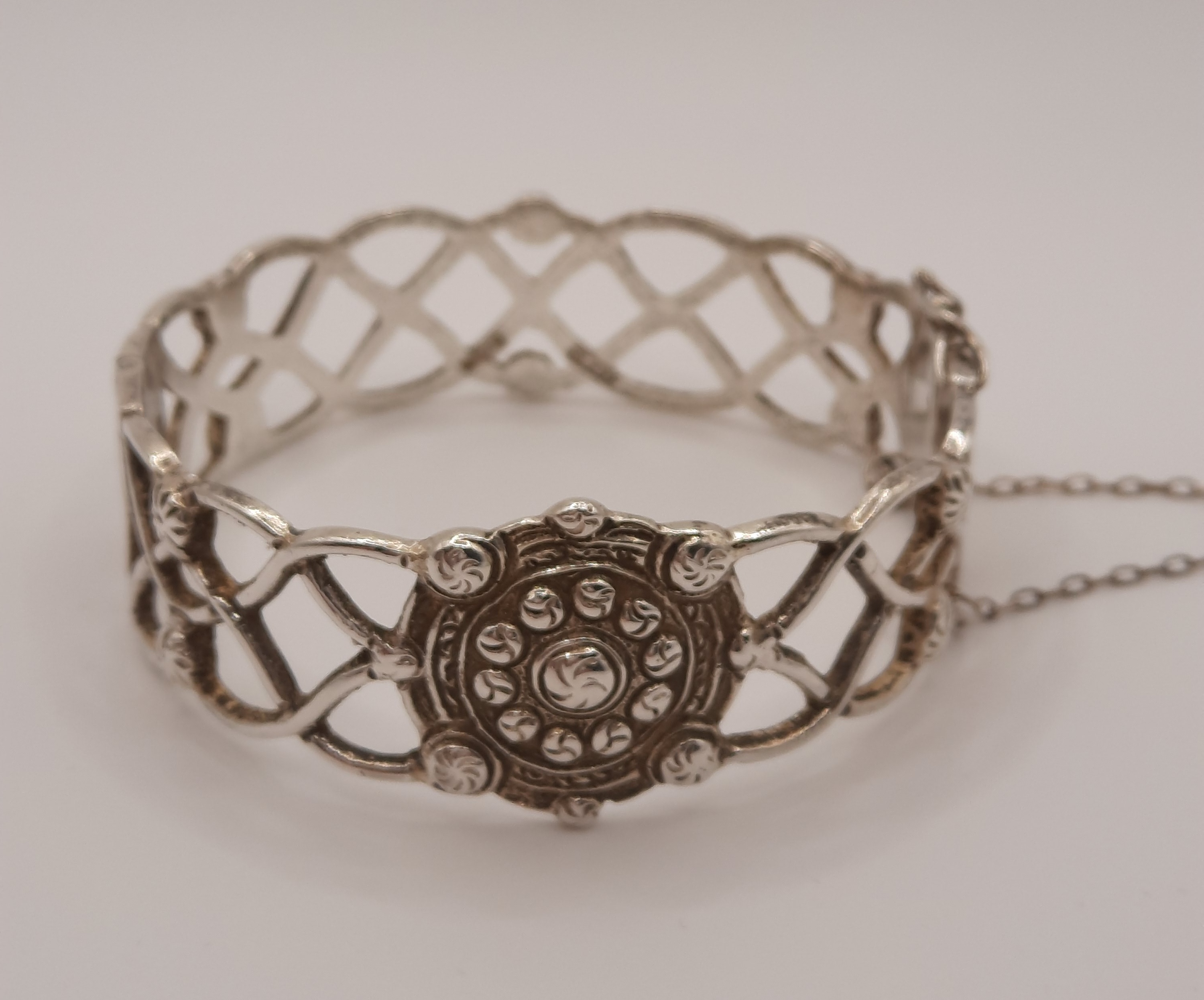 Sterling Silver Antique Bangle by Joseph Cook & Son - Hallmarked 1914