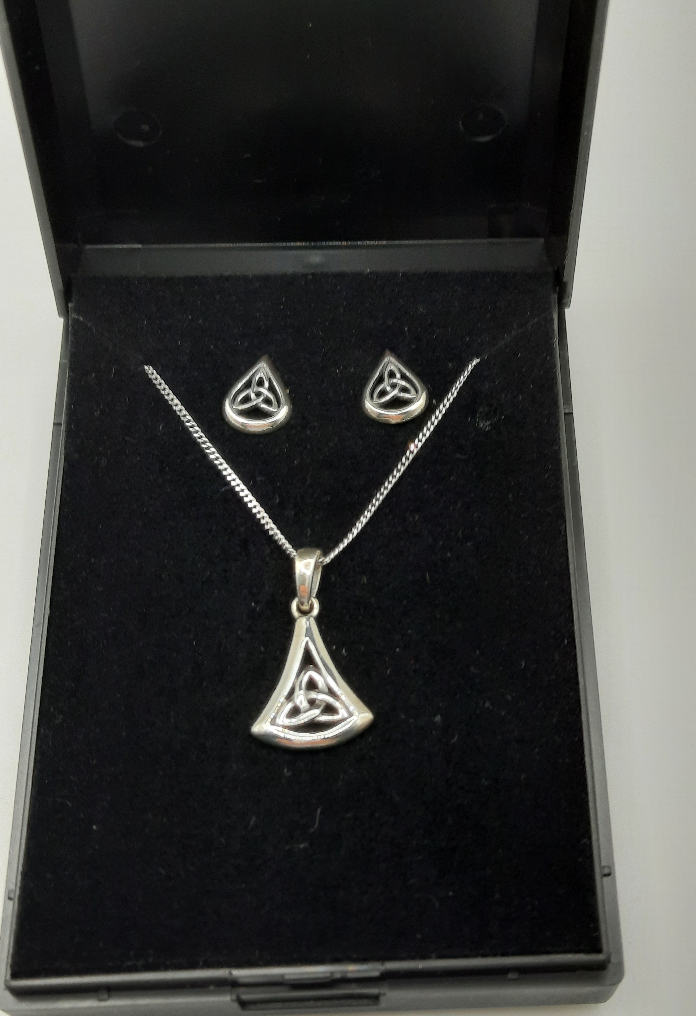 Set of Sterling Silver Celtic Triquetra Pendant and Ear Studs