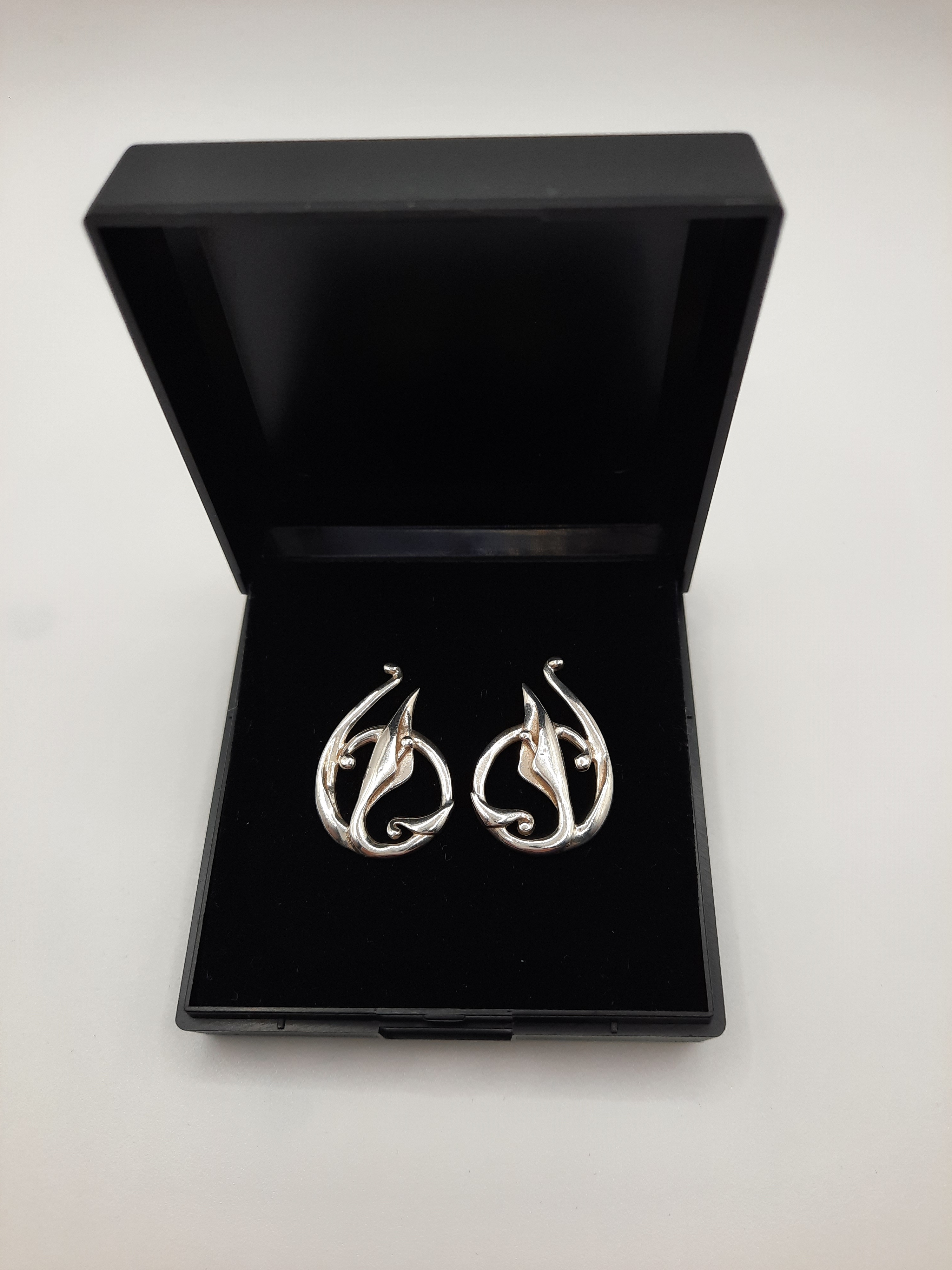 Sterling Silver Lily Design Large Stud Earrings