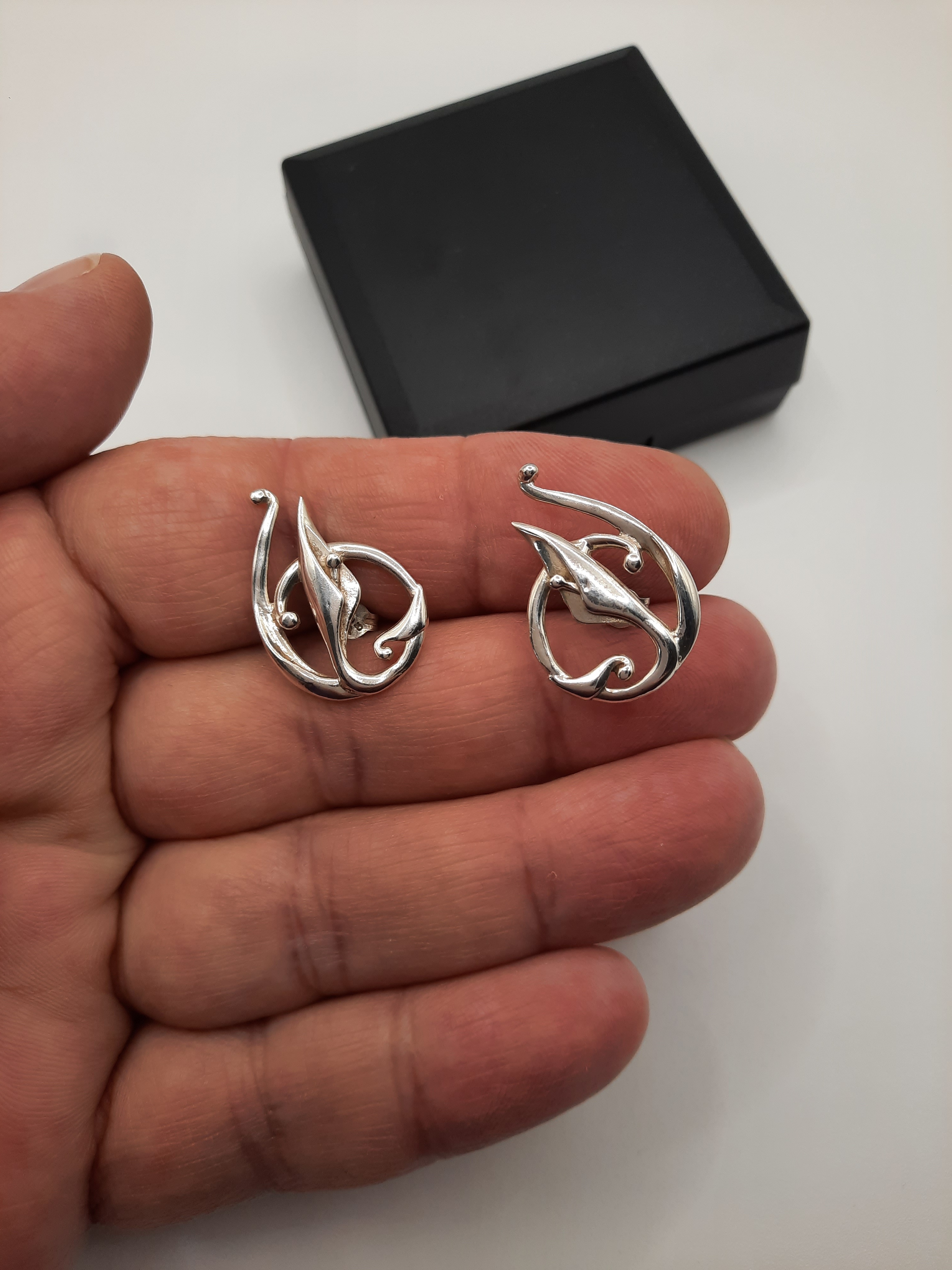 Sterling Silver Lily Design Large Stud Earrings