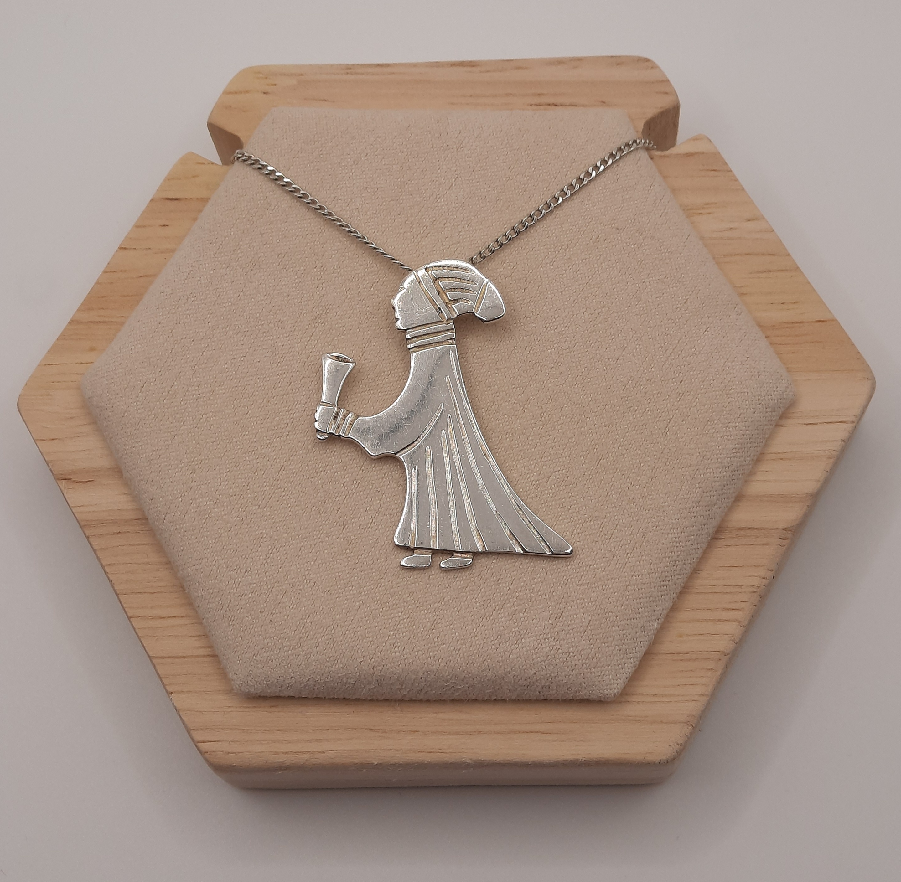 Hjaltasteyn Sterling Silver Valkyrie Pendant and Chain - Hallmarked