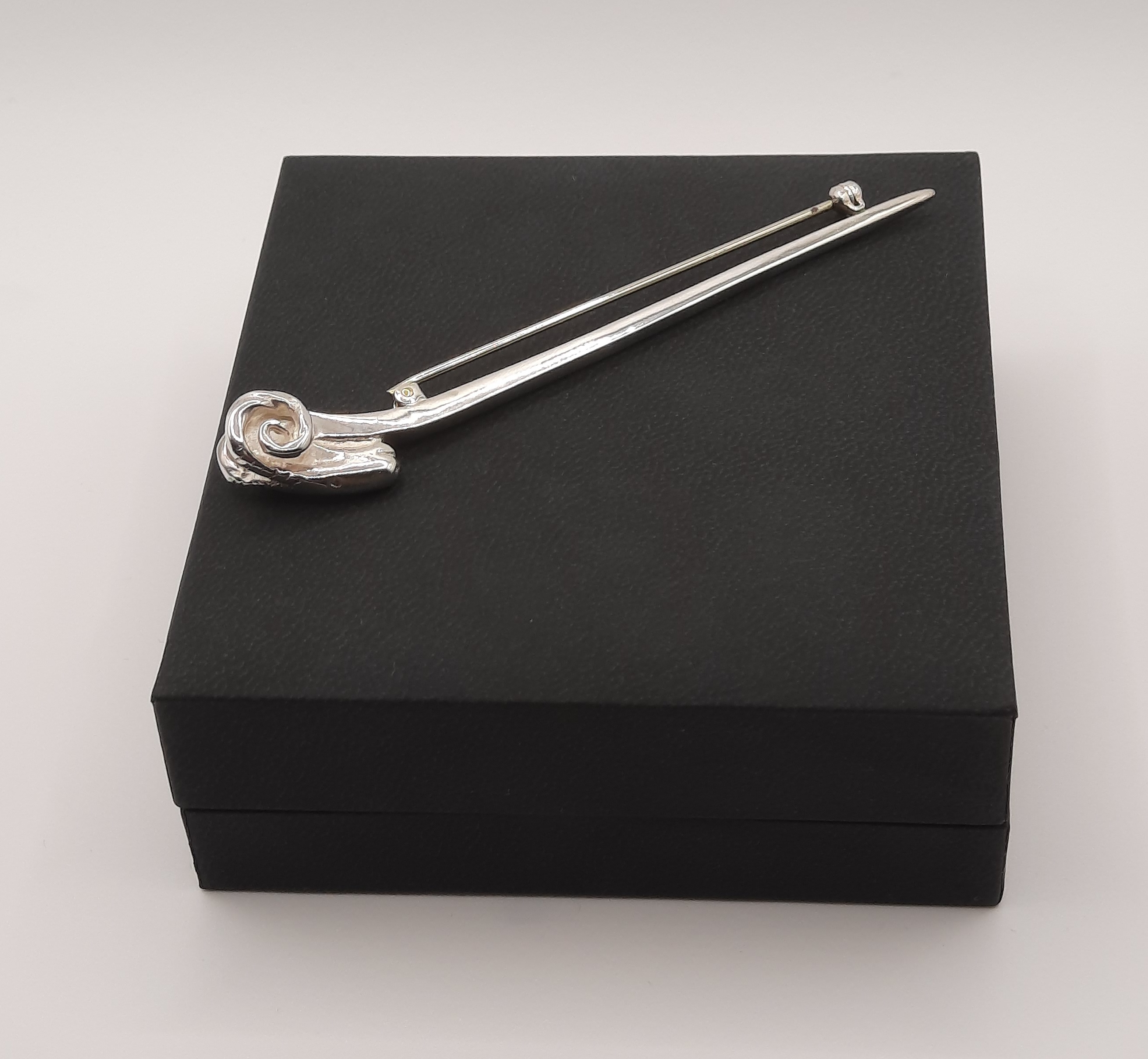 Shetland Silver Ram Head Kilt Pin in Sterling Silver in Original Box