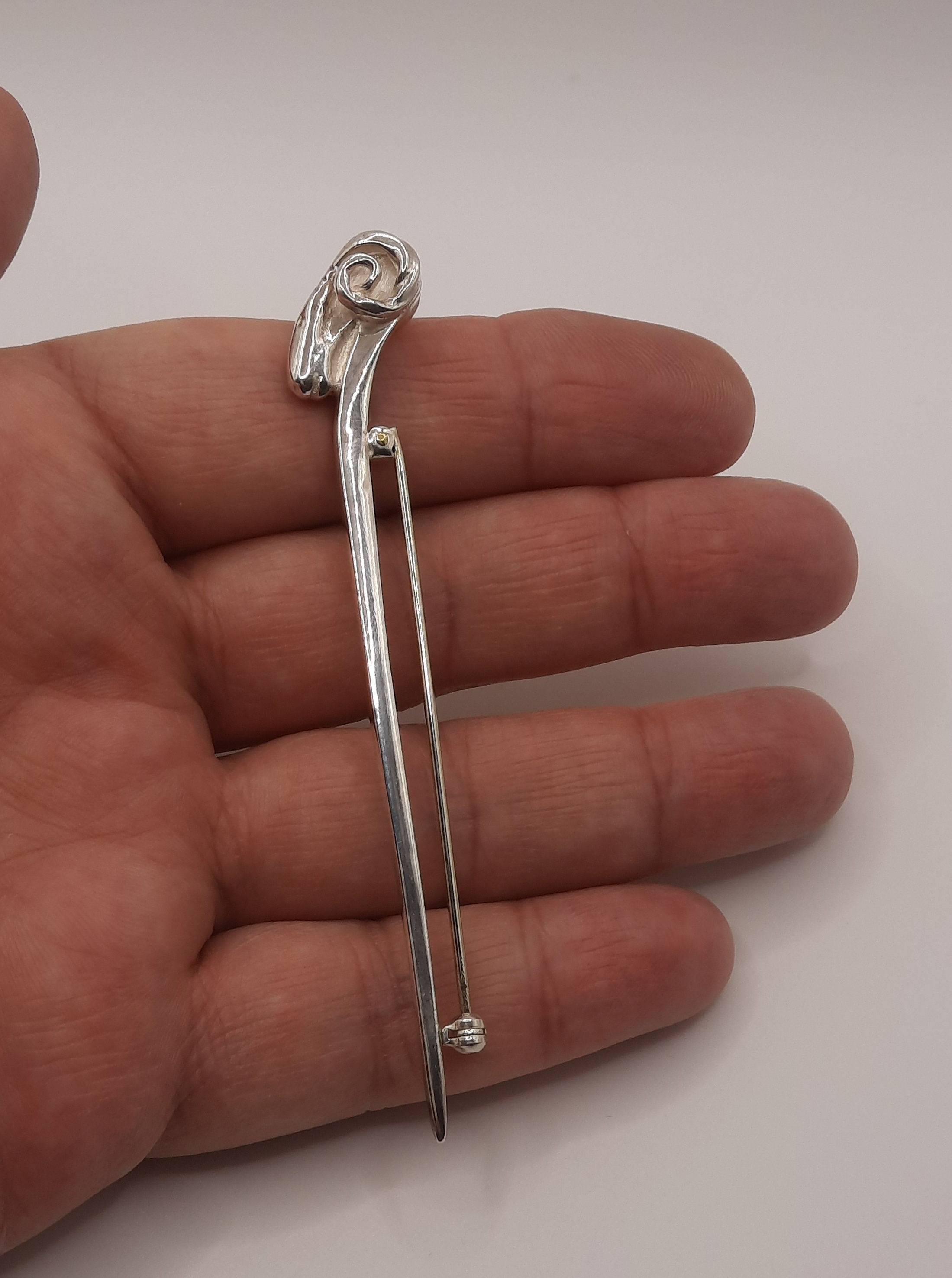 Shetland Silver Ram Head Kilt Pin in Sterling Silver in Original Box