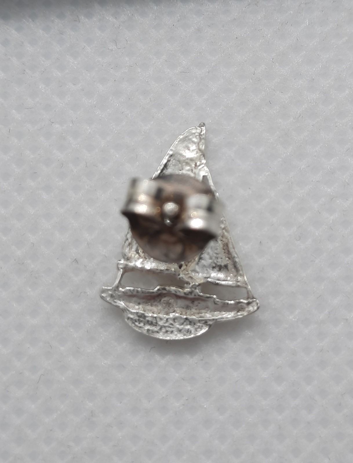 Beautiful Pair of Sterling Silver Boat Design Earrings