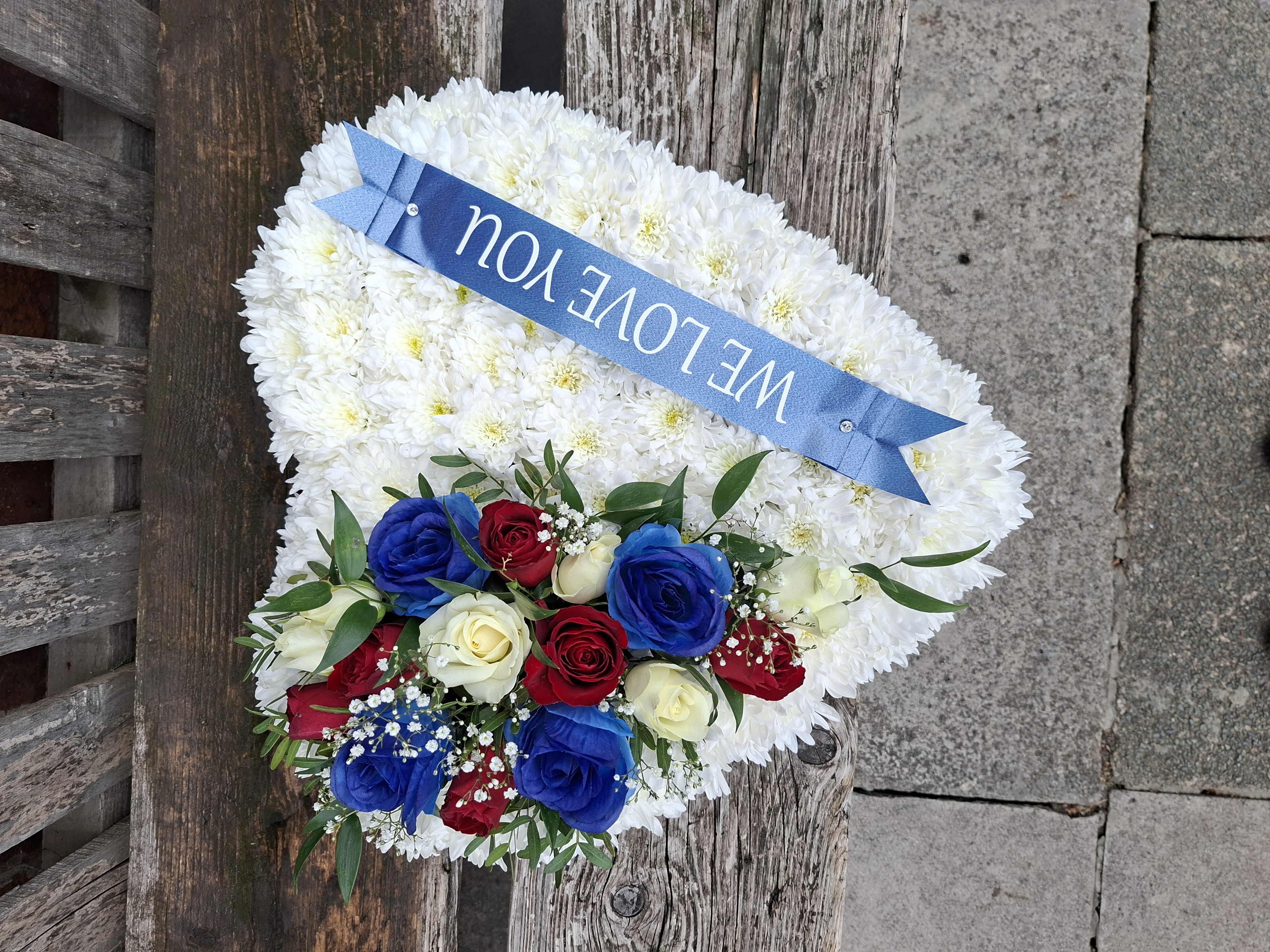 Full heart flower tribute