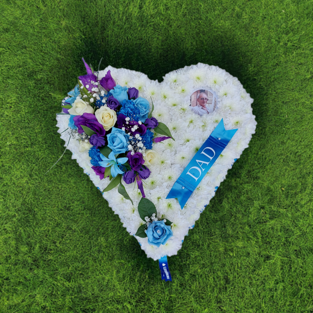 Full heart flower tribute