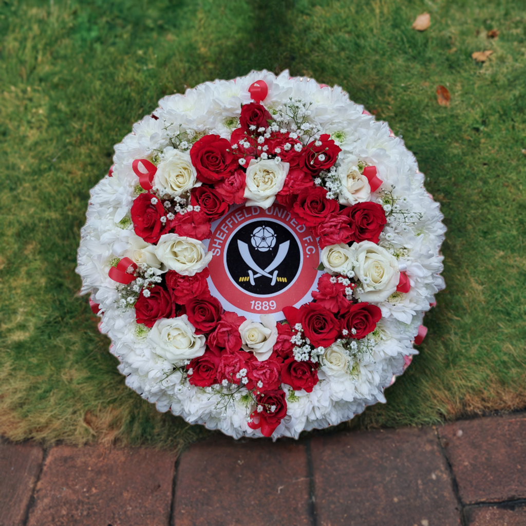 Round flower tribute