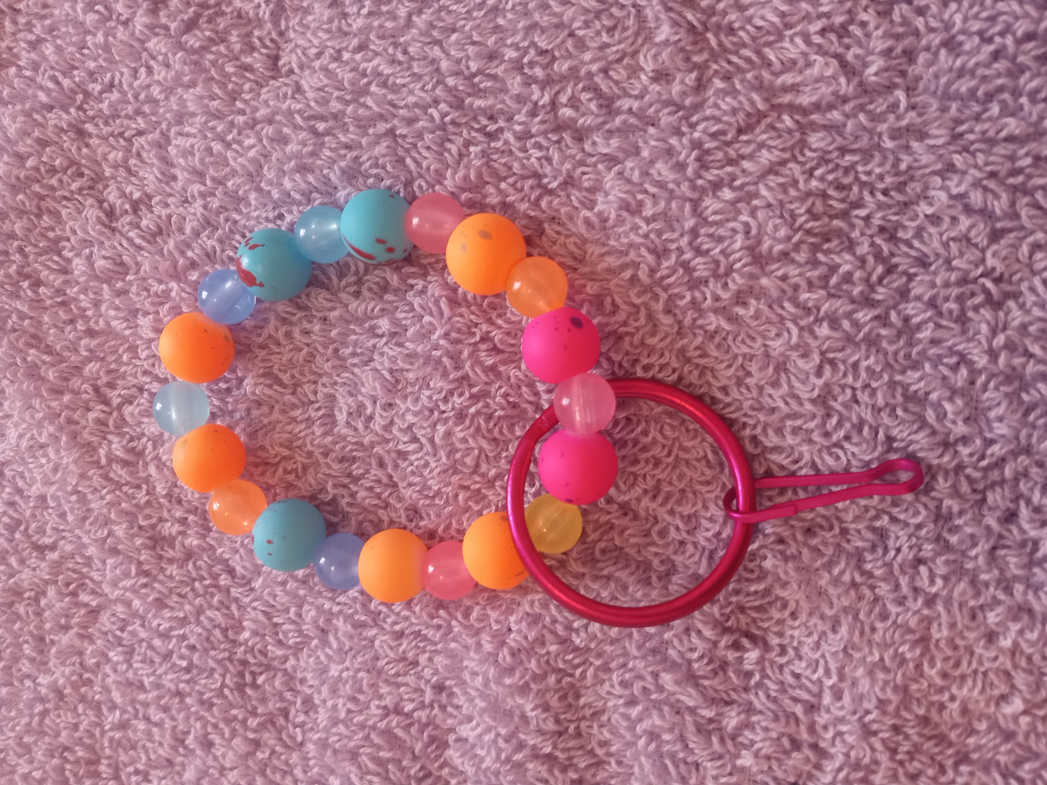 Non wristlet keychains