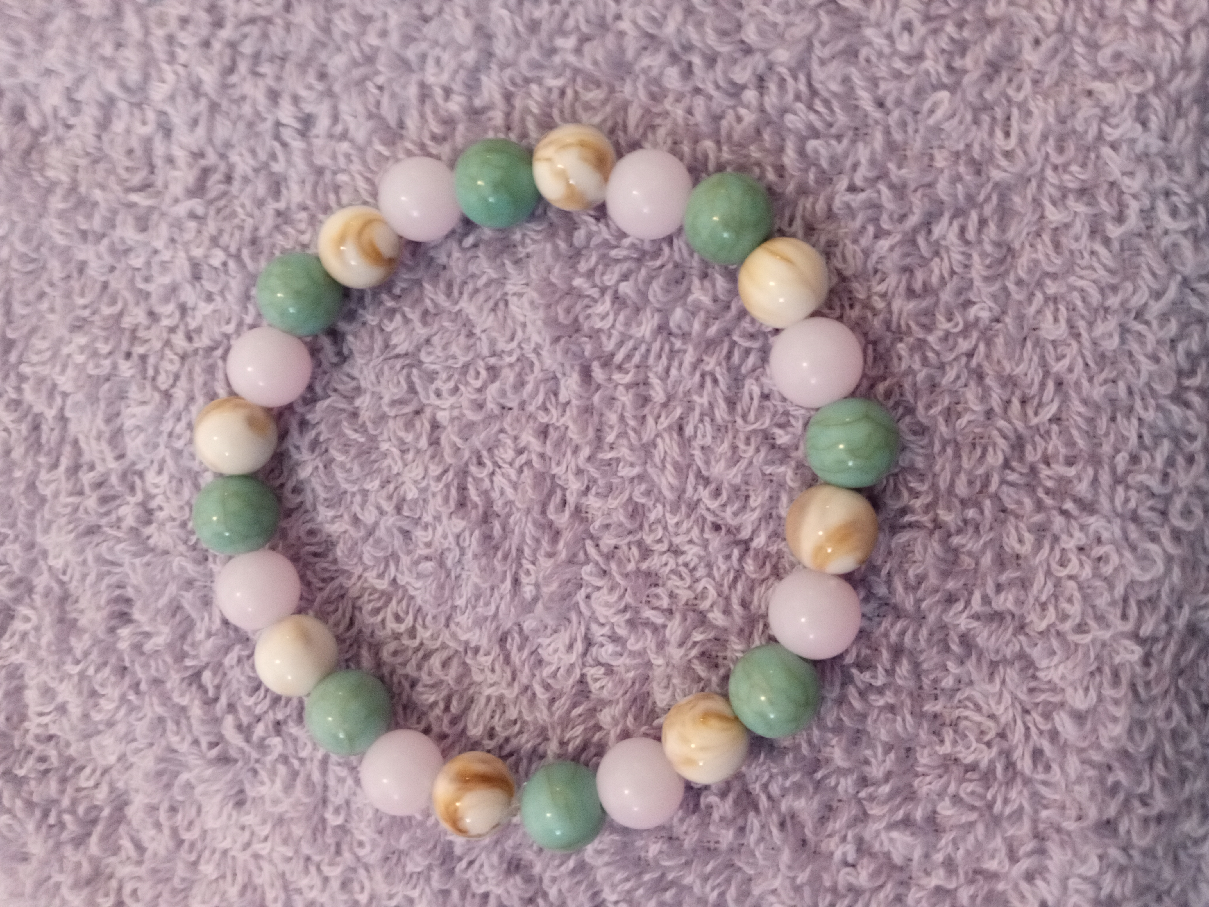 Glass stone bracelets