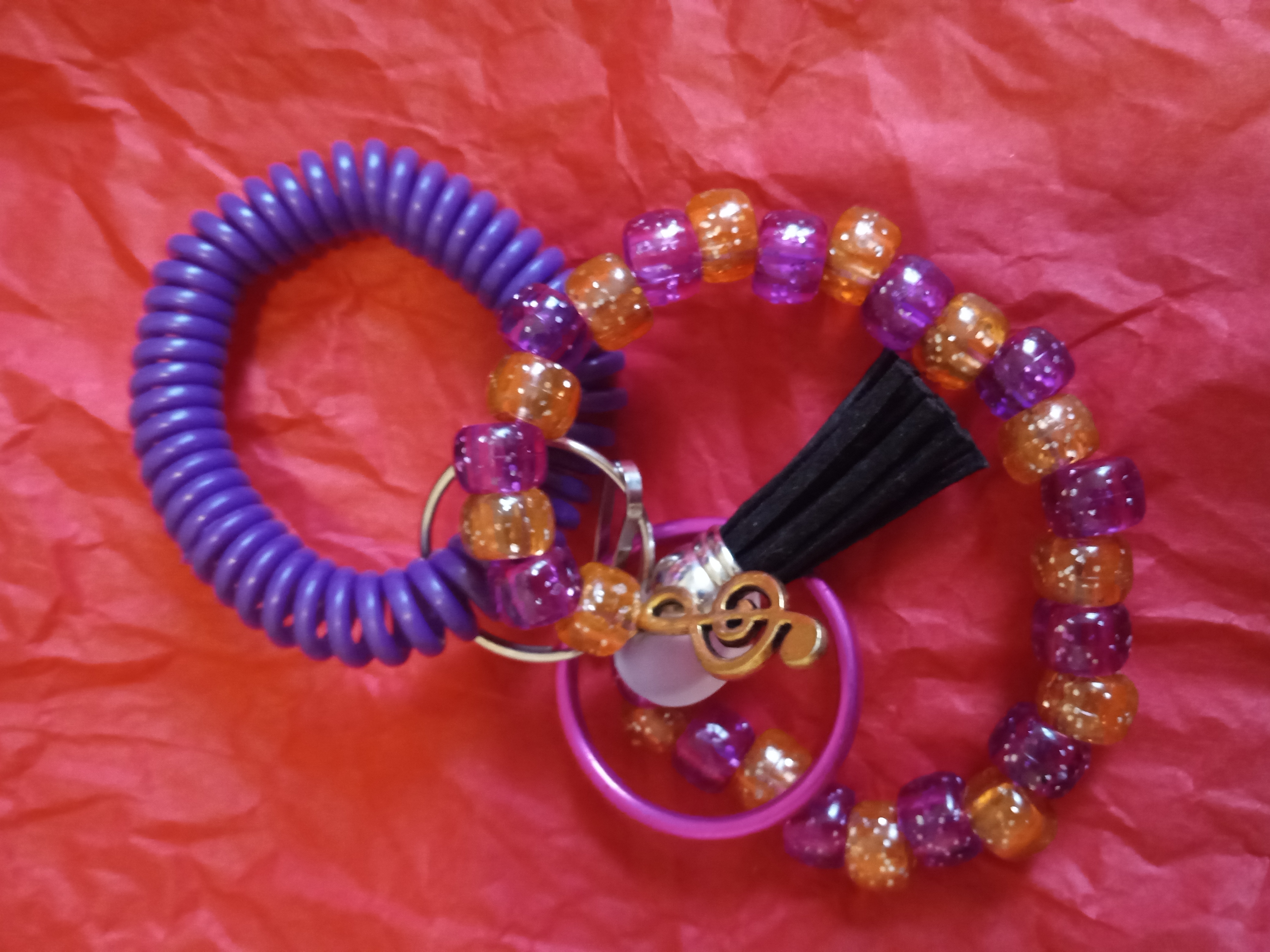 Wristlet keychains