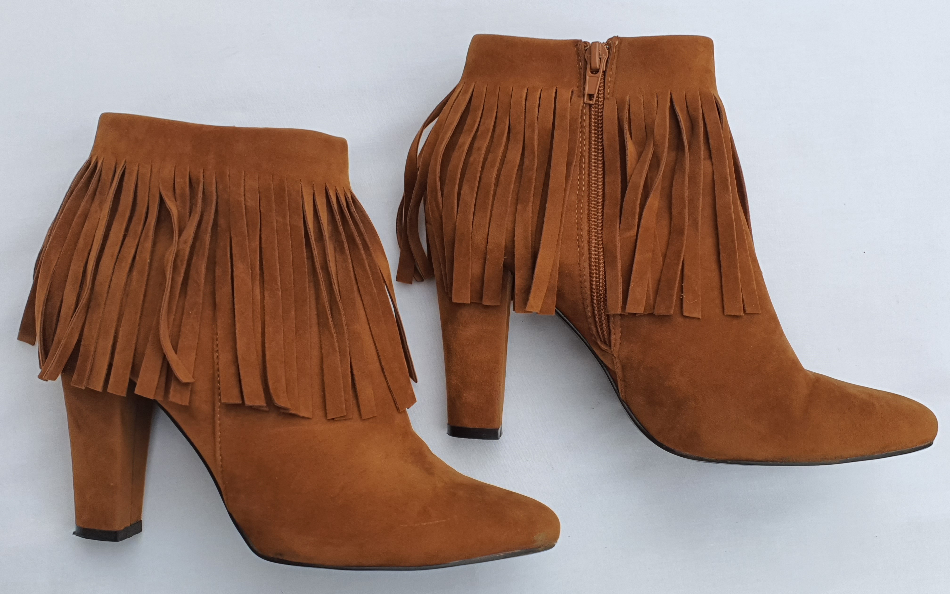 PUBLIC DESIRE Heeled Tassel Boots Size UK6
