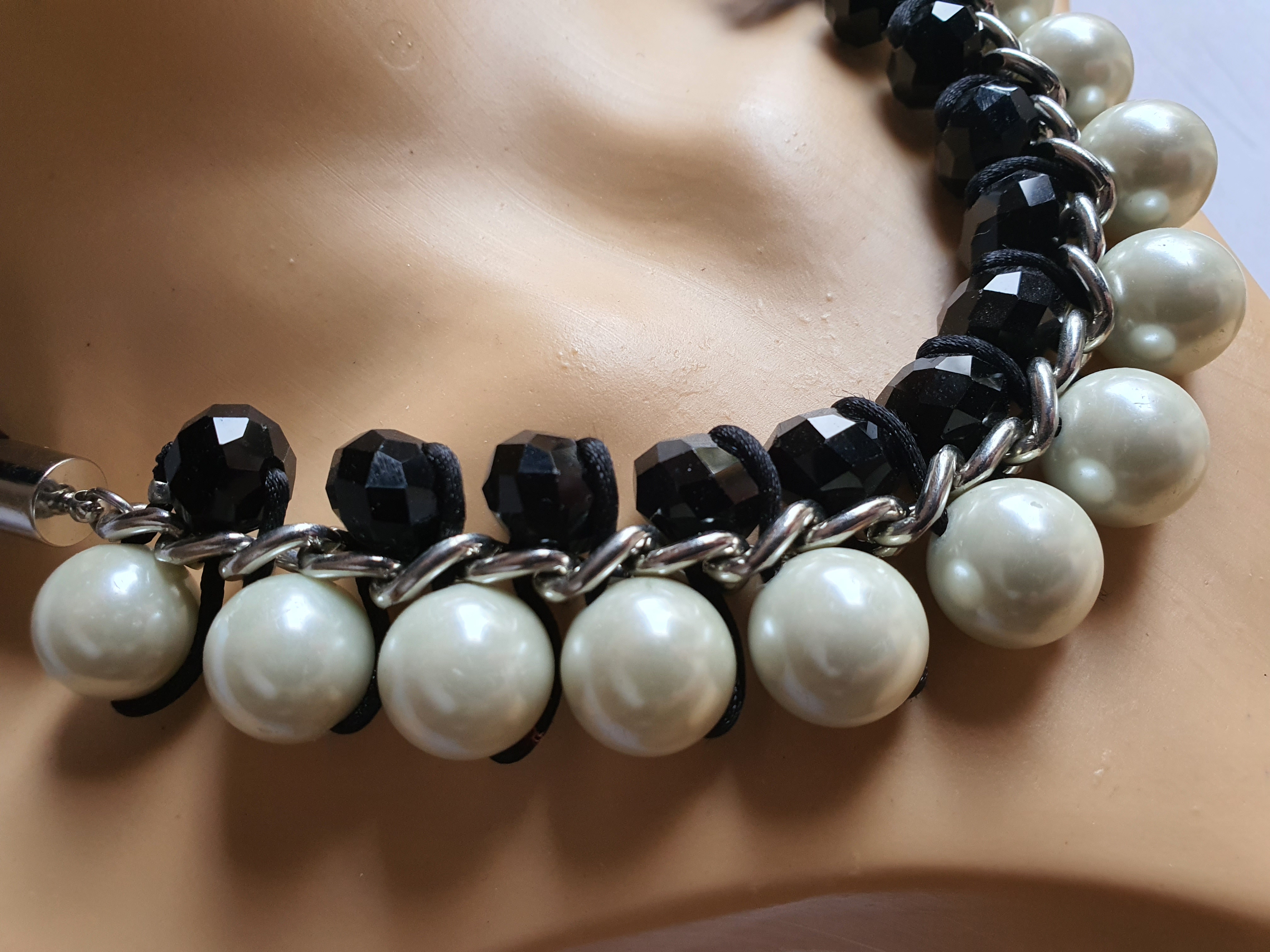 Stylish Heavy Costume Necklace