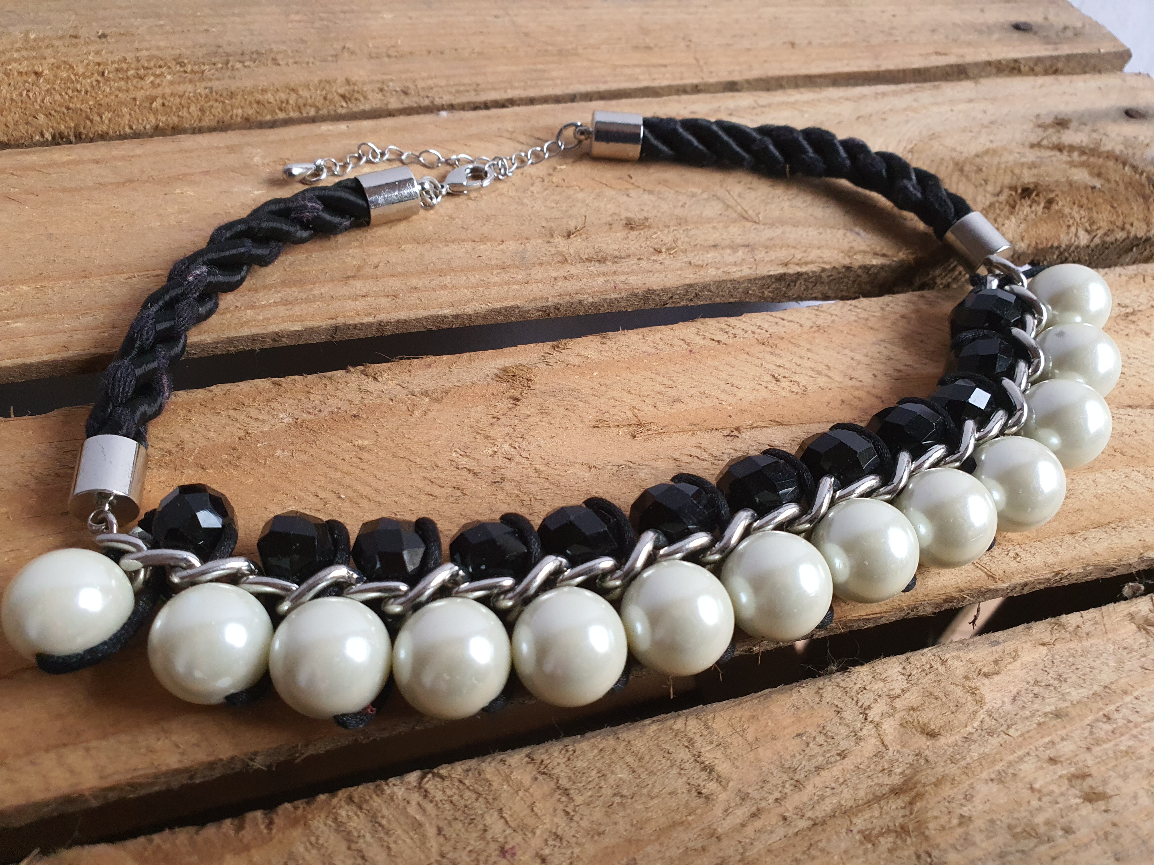 Stylish Heavy Costume Necklace