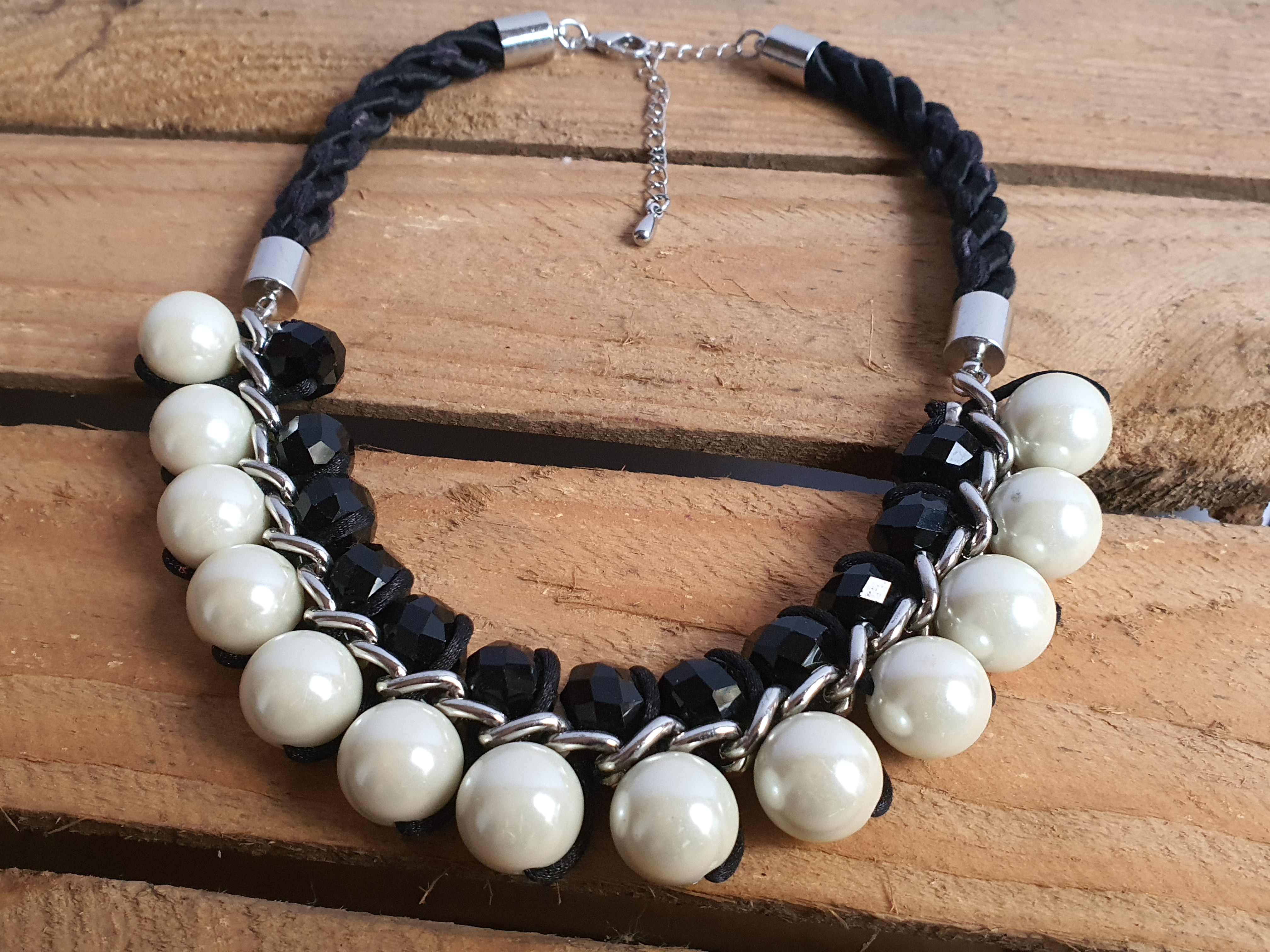 Stylish Heavy Costume Necklace