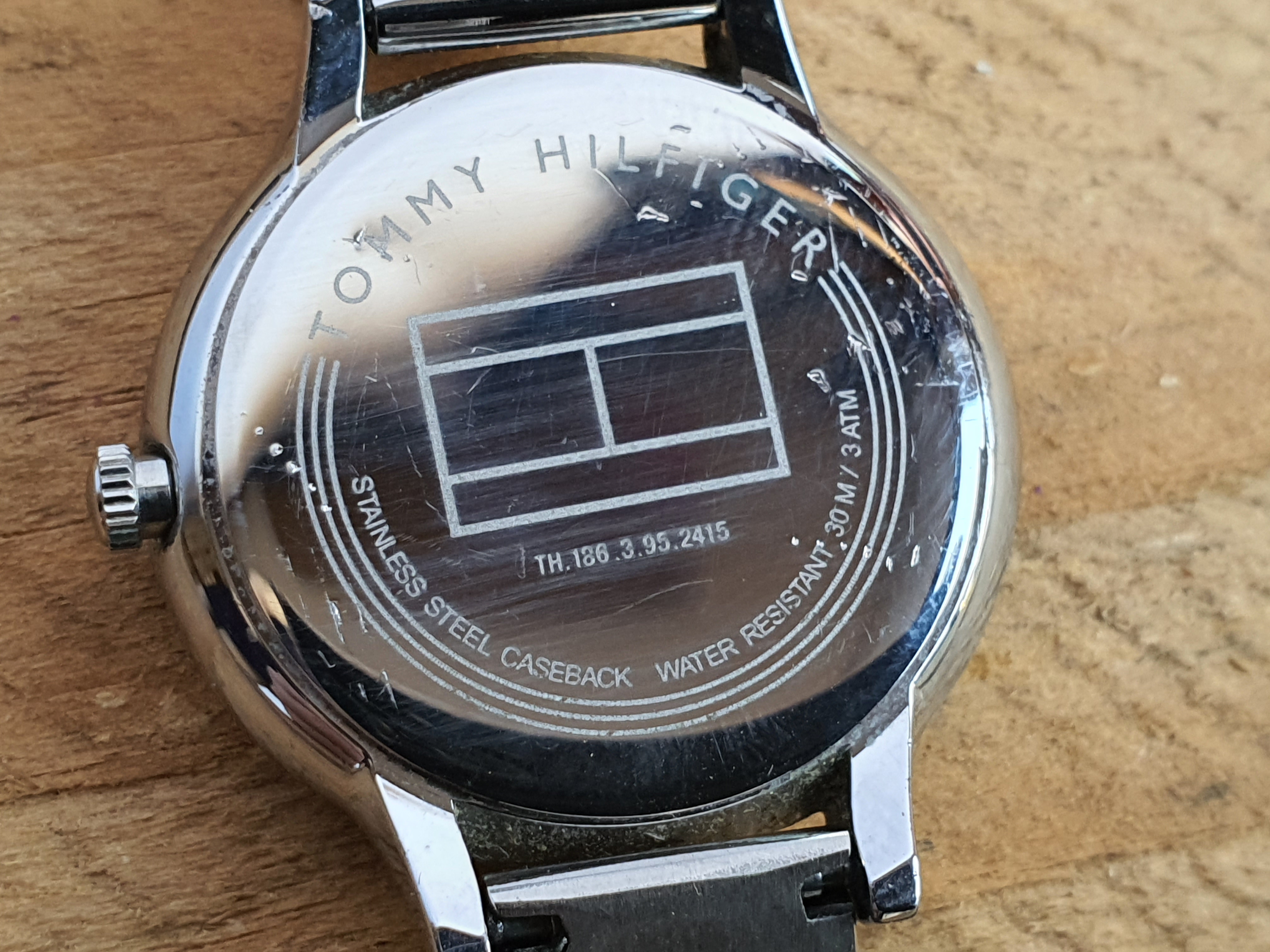 TOMMY HILFIGER Olivia Ladies Bangle/Bracelet Watch