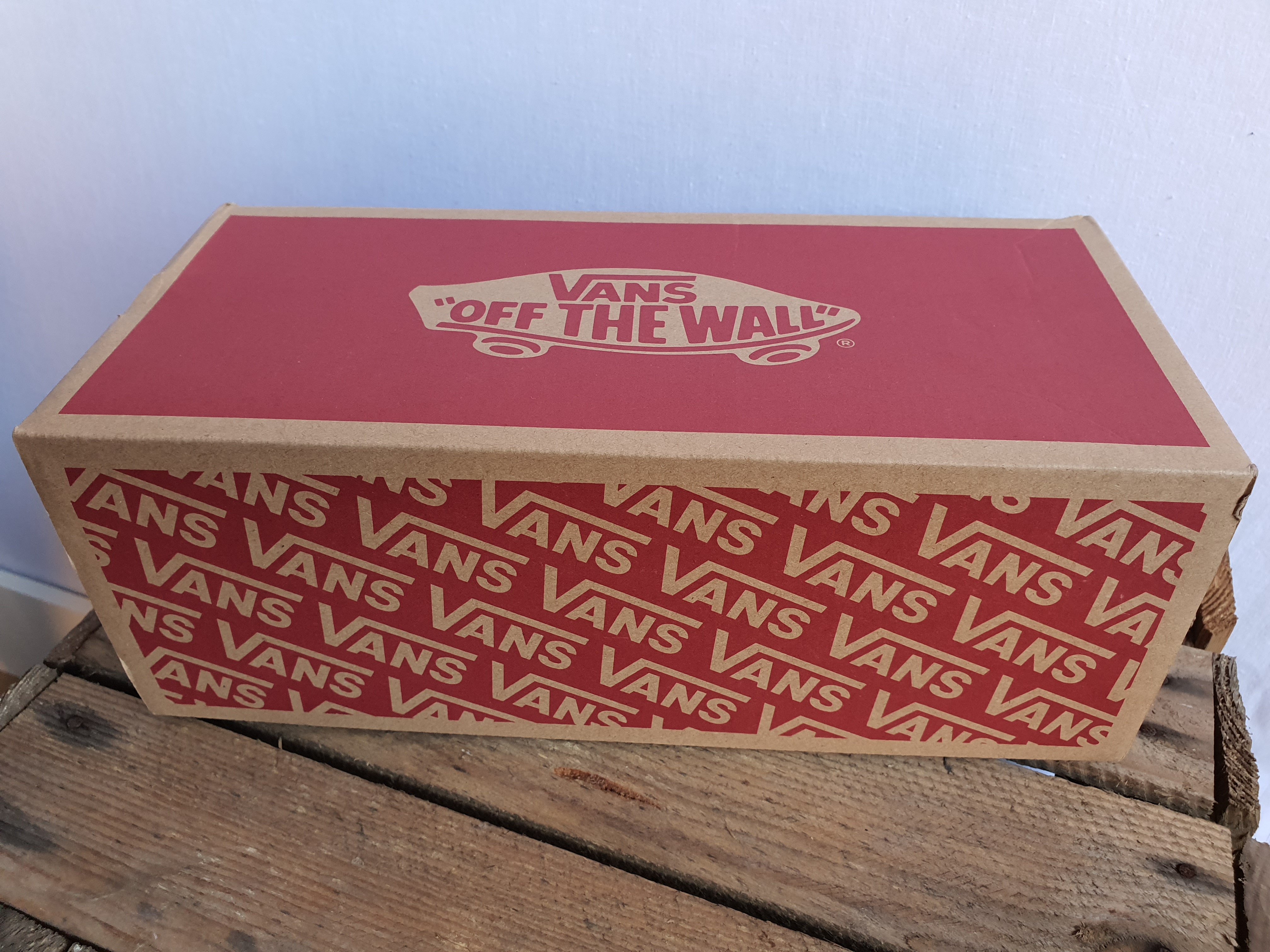 VANS Era Neon Orange Unisex Canvas Shoe Siz UK6