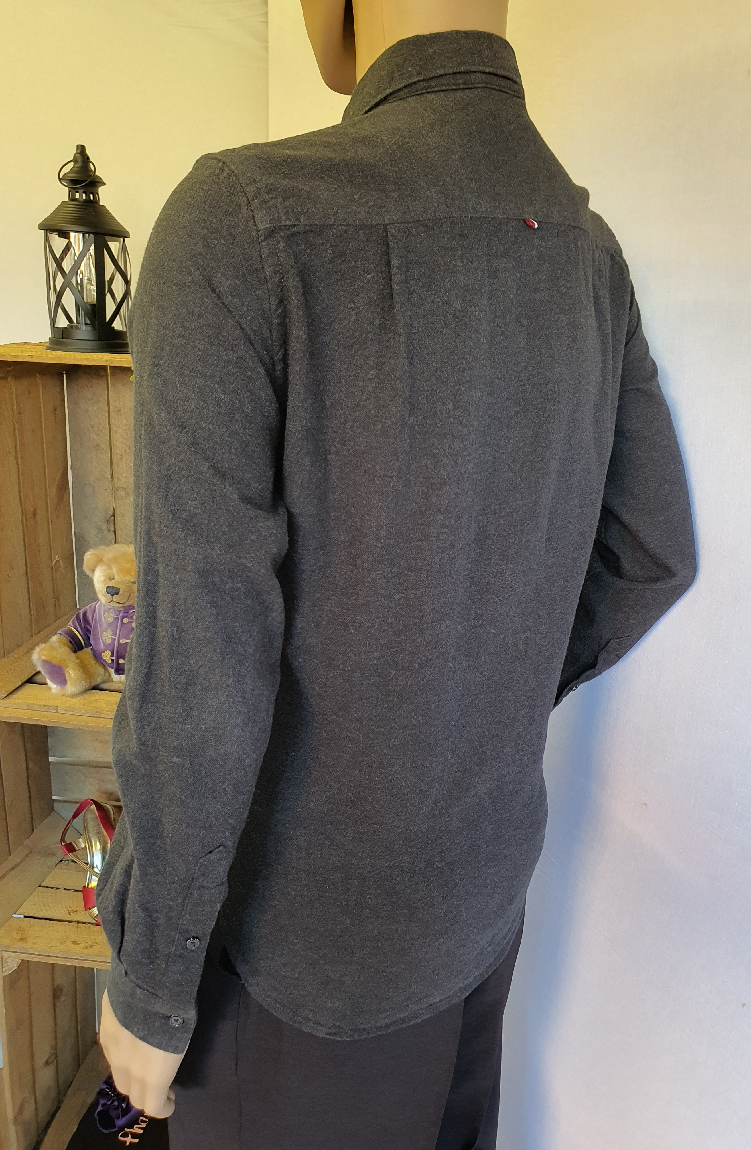SUPERDRY Mens Dark Grey Shirt Size Small 36" - 38"